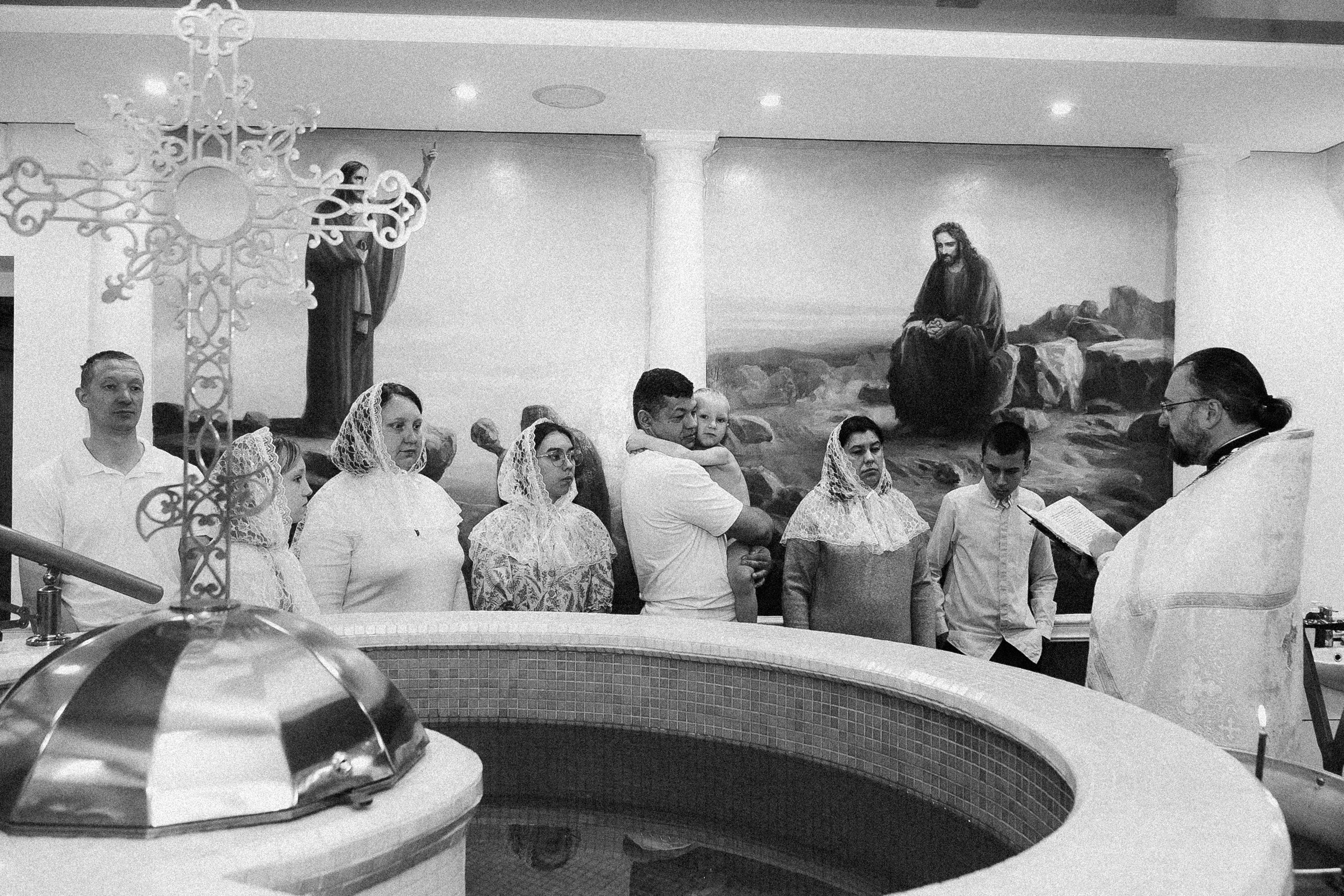 Крещение Мишуты. Семейный фотограф Фотосессия беременности  Екатеринбург Елена Луткова