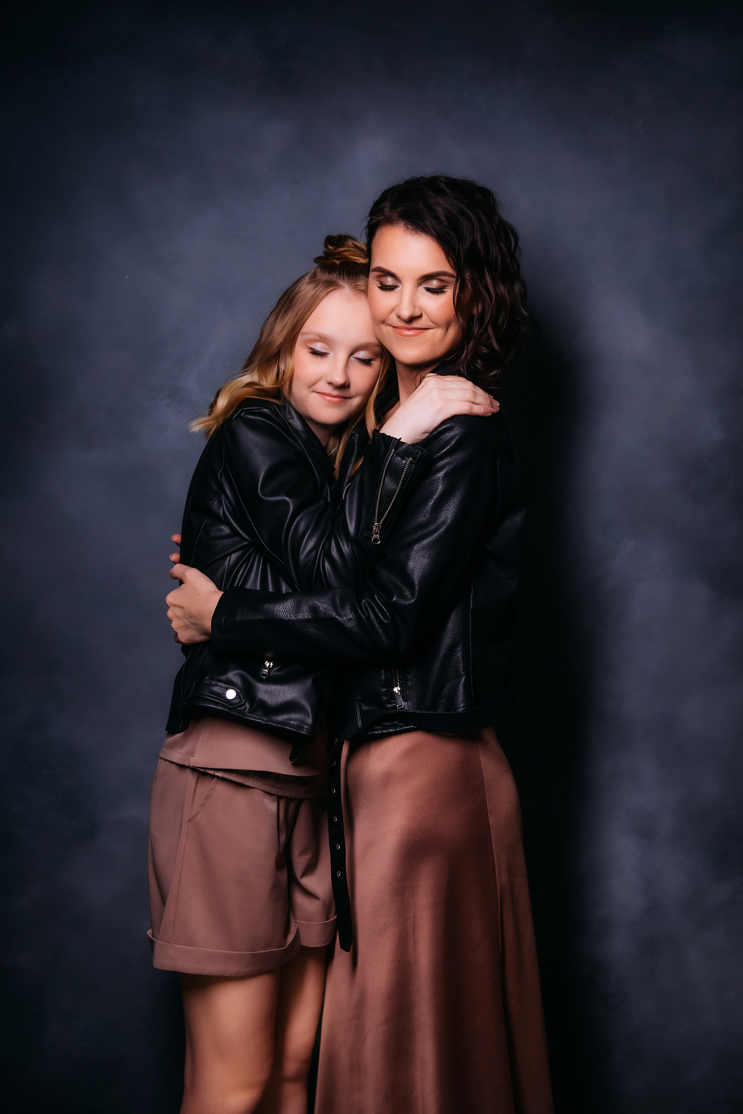 Фотопроект МАМА И ДОЧКА. Женский и семейный фотограф Елена Петрова