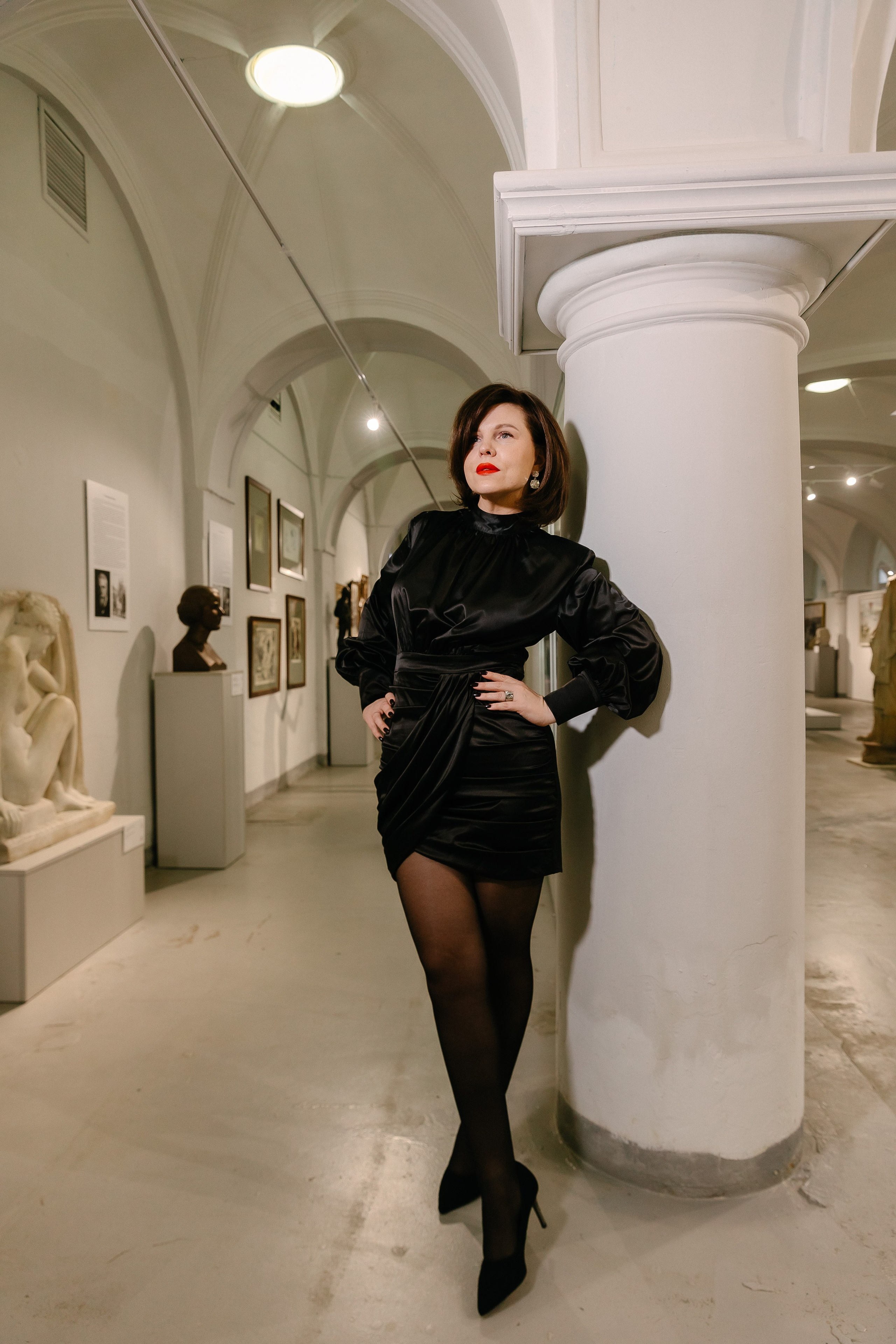 Подружки в музее. Свадебный, семейный и детский фотограф в Калининграде Елена Кравцова