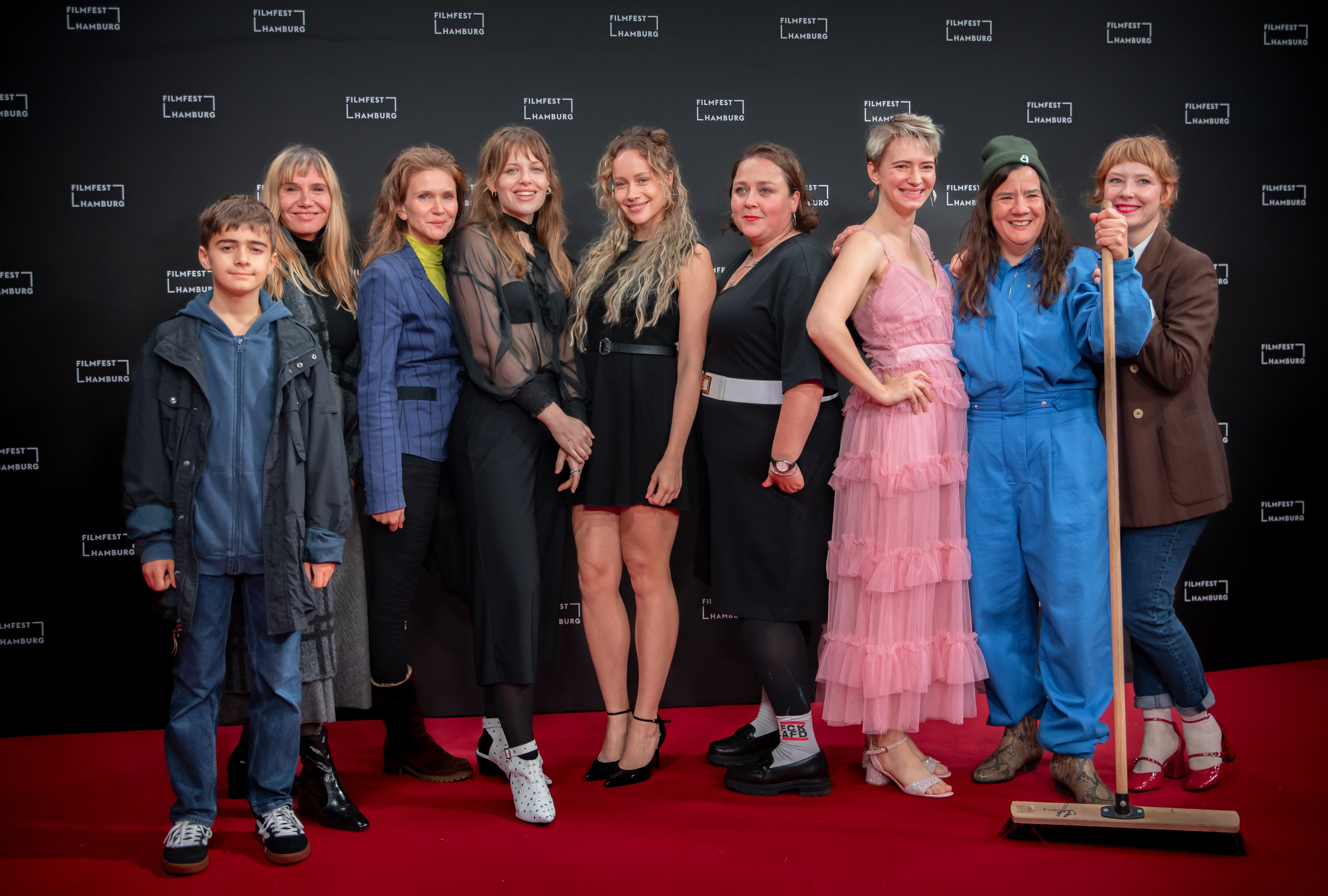 RED CARPET. NE Cinema — backstage and reportage photography in cinema, music, Automotive and sport