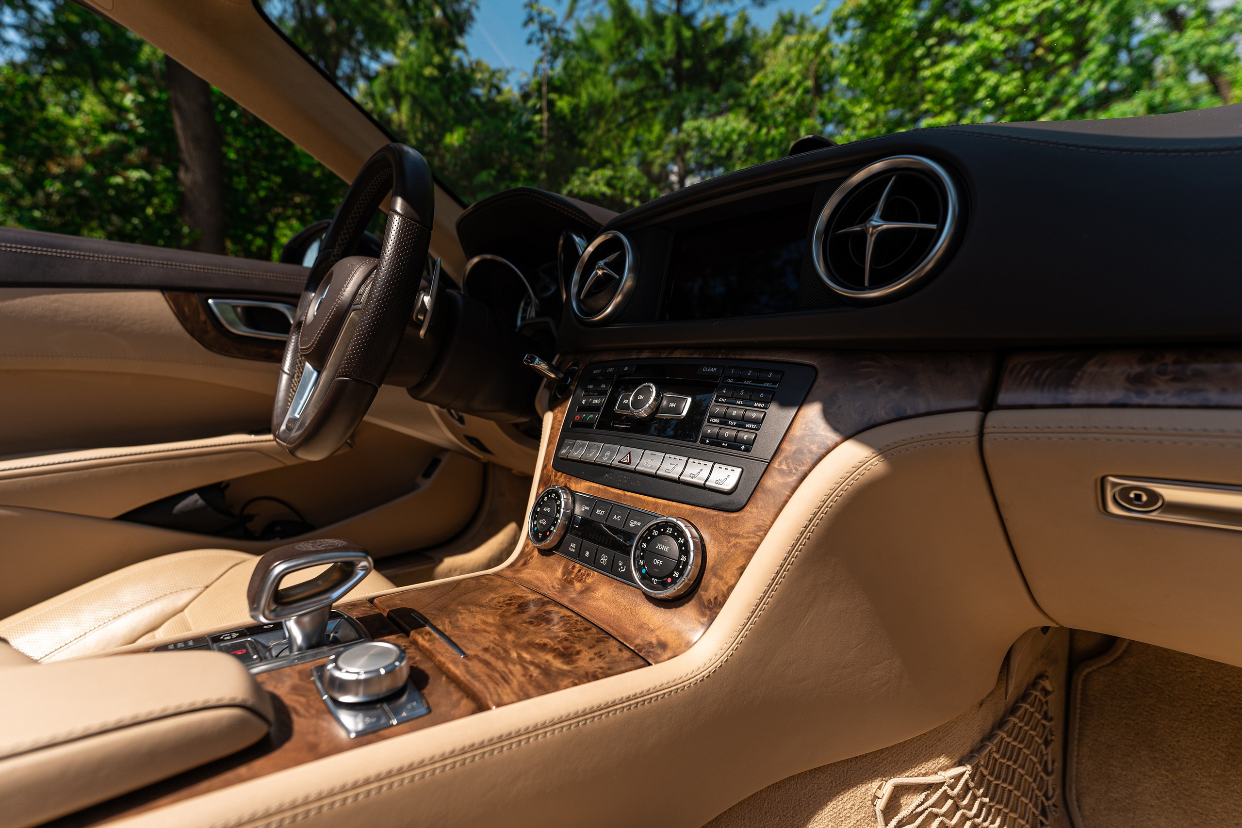 Съёмка автомобилей на продажу. Автомобильный фотограф в Москве | Базилев Александр