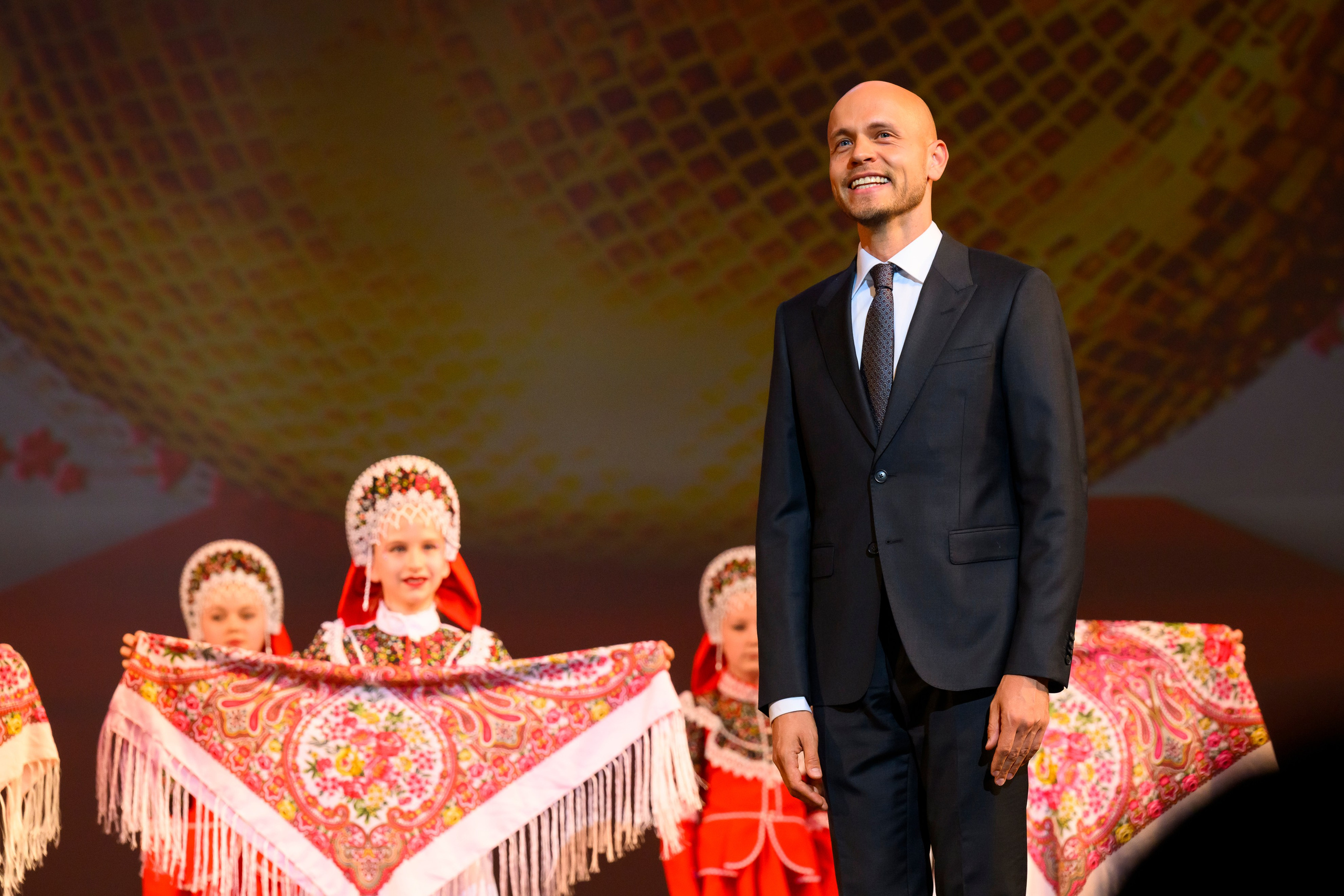 23 апреля, часть 2, БКЗ Октябрьский, г. Санкт-Петербург. Золотое яблочко