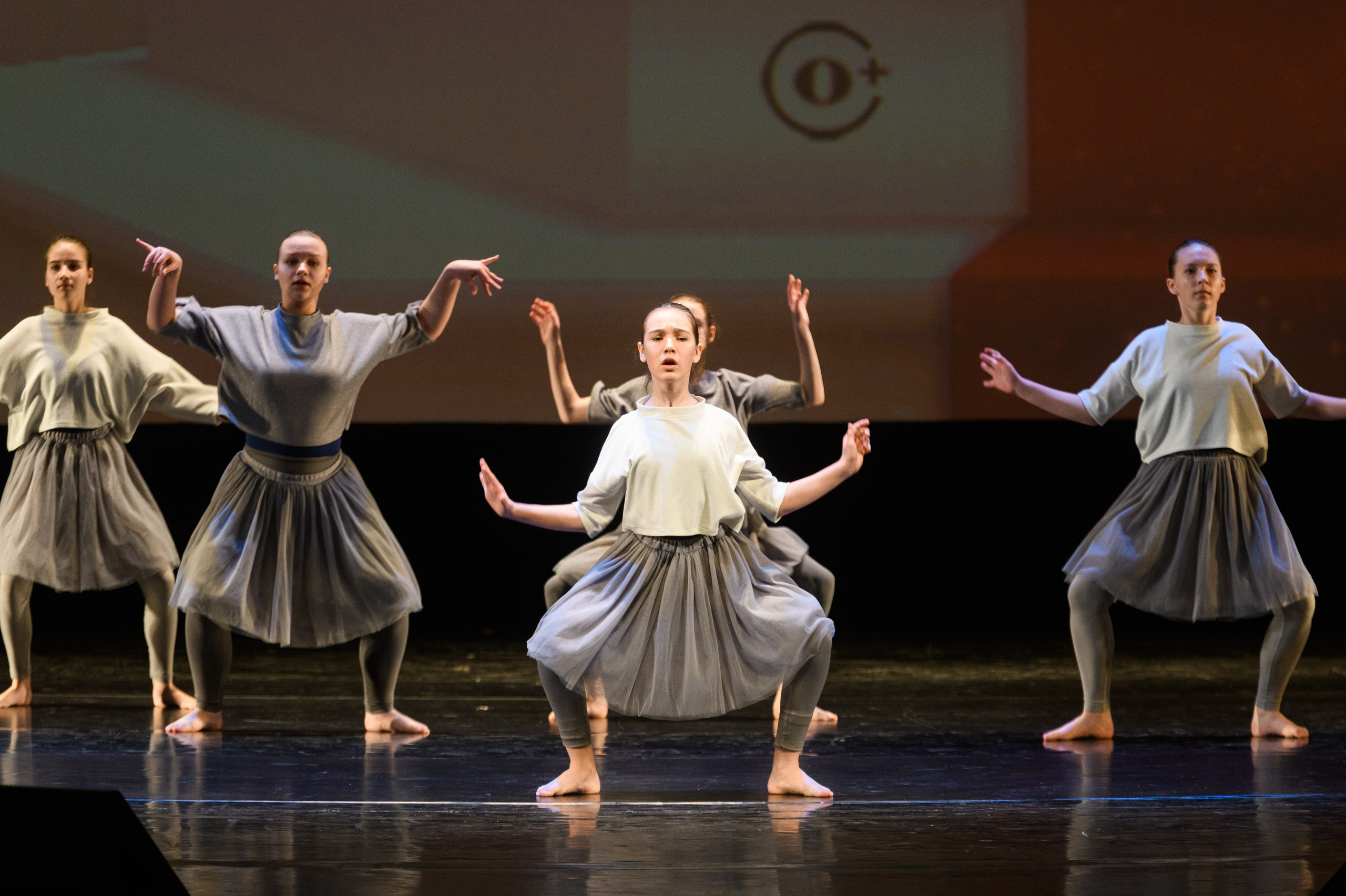 23 апреля, часть 1, БКЗ Октябрьский, г. Санкт-Петербург. Золотое яблочко