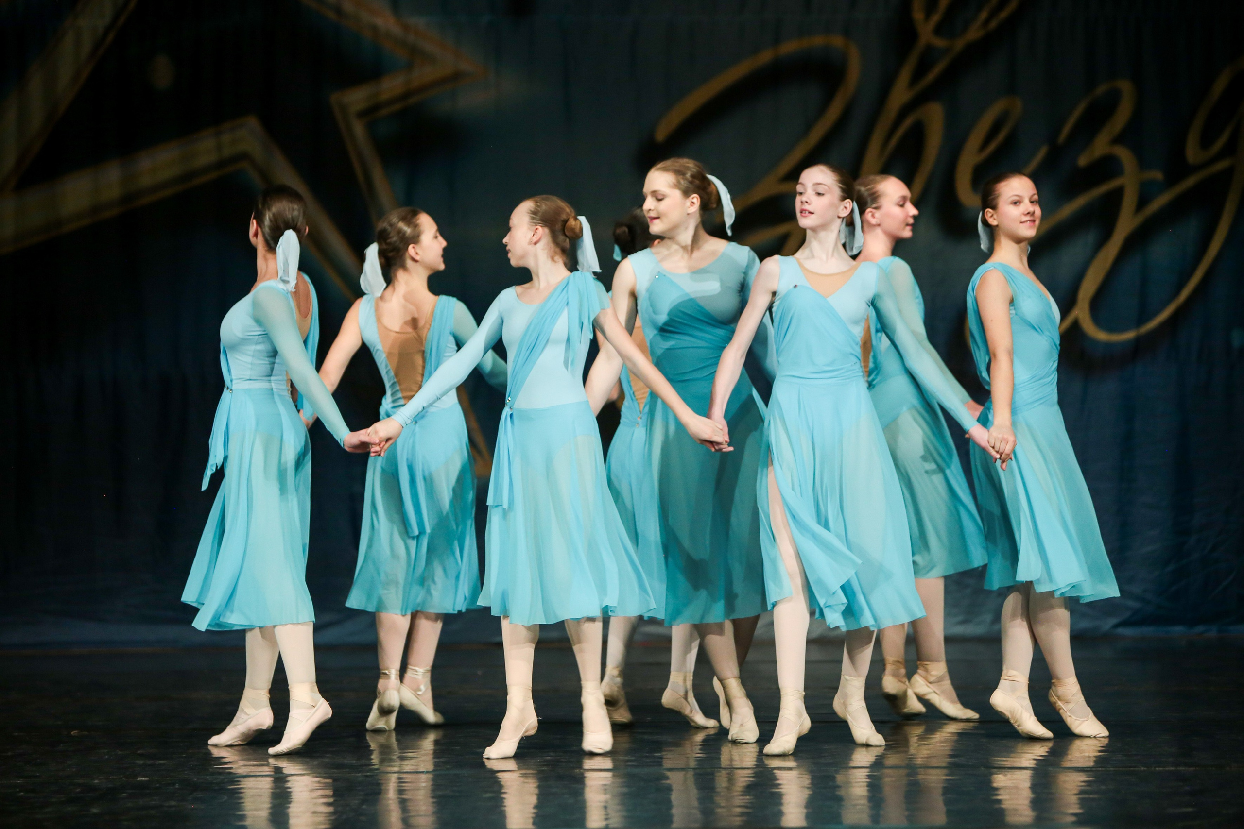 12 апреля, г. Нижний Новгород. Золотое яблочко