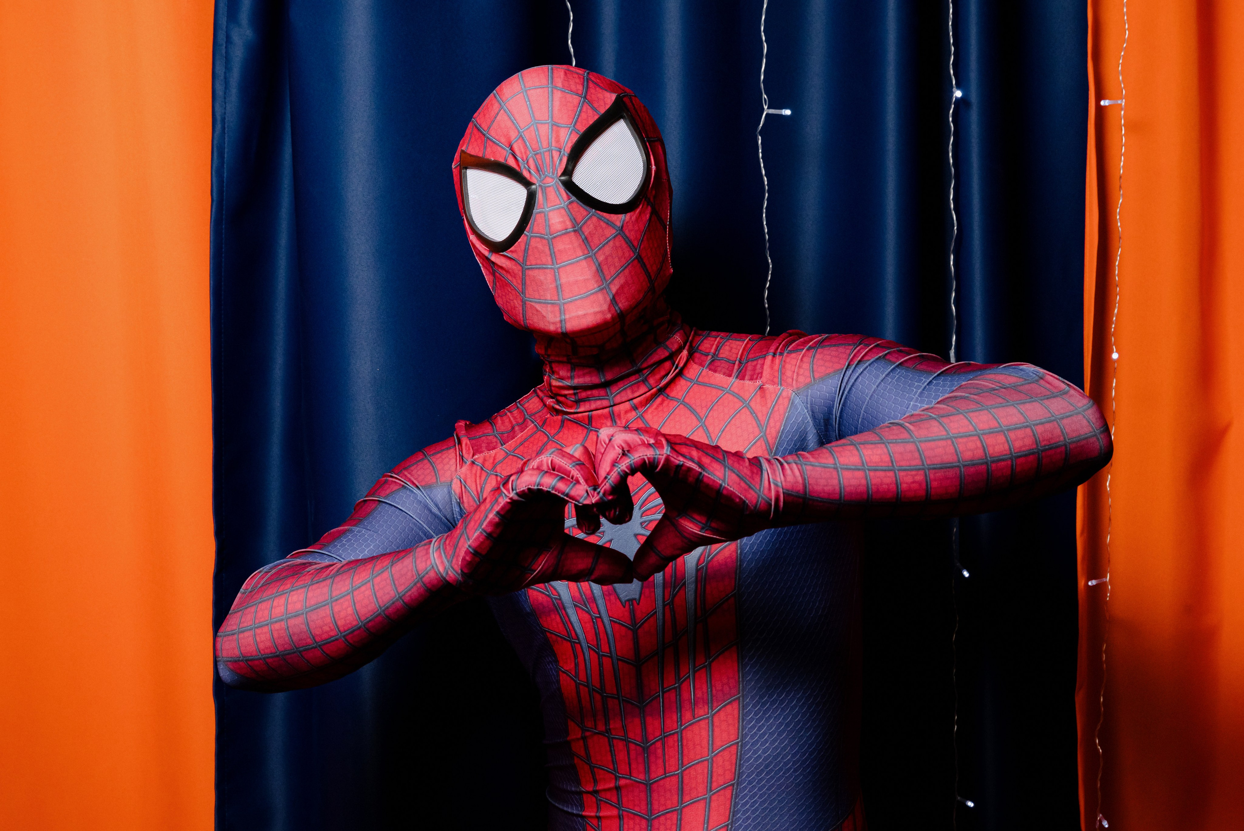 Человек-паук (фильм). Девятое королевство