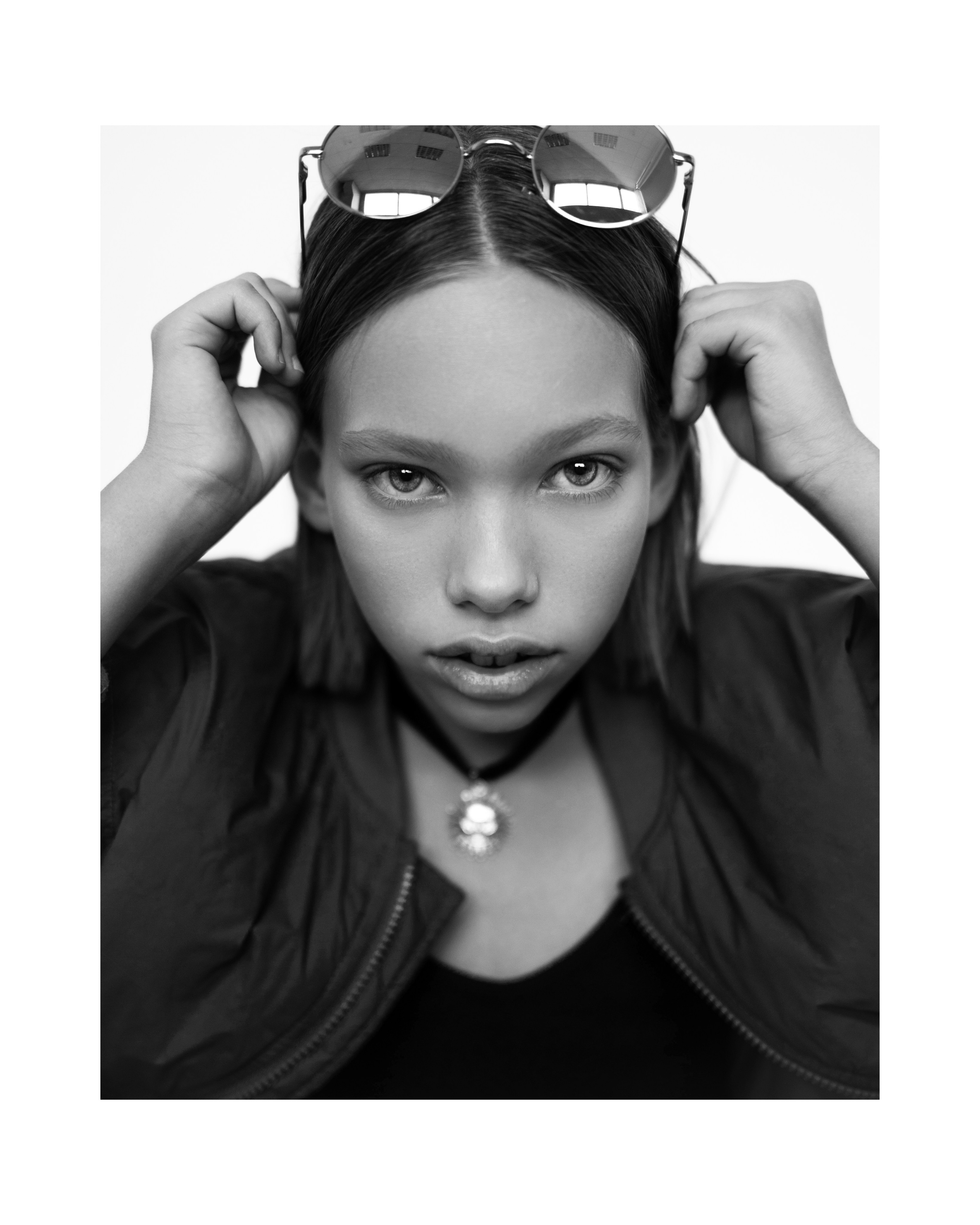 Модельное портфолио. Фотограф Москва Виктория Вишневская актерское / модельное портфолио