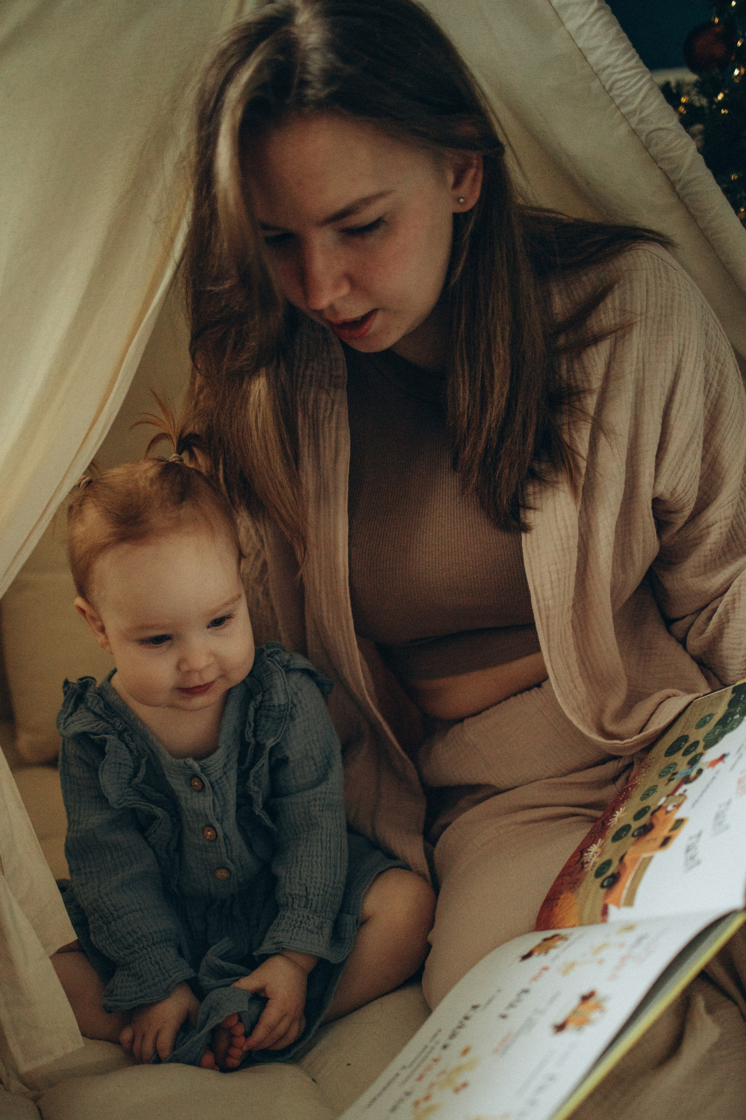 Домашняя семейная съемка под Новый год. Фотограф Углич и Ярославль Ольга Тятюшкина