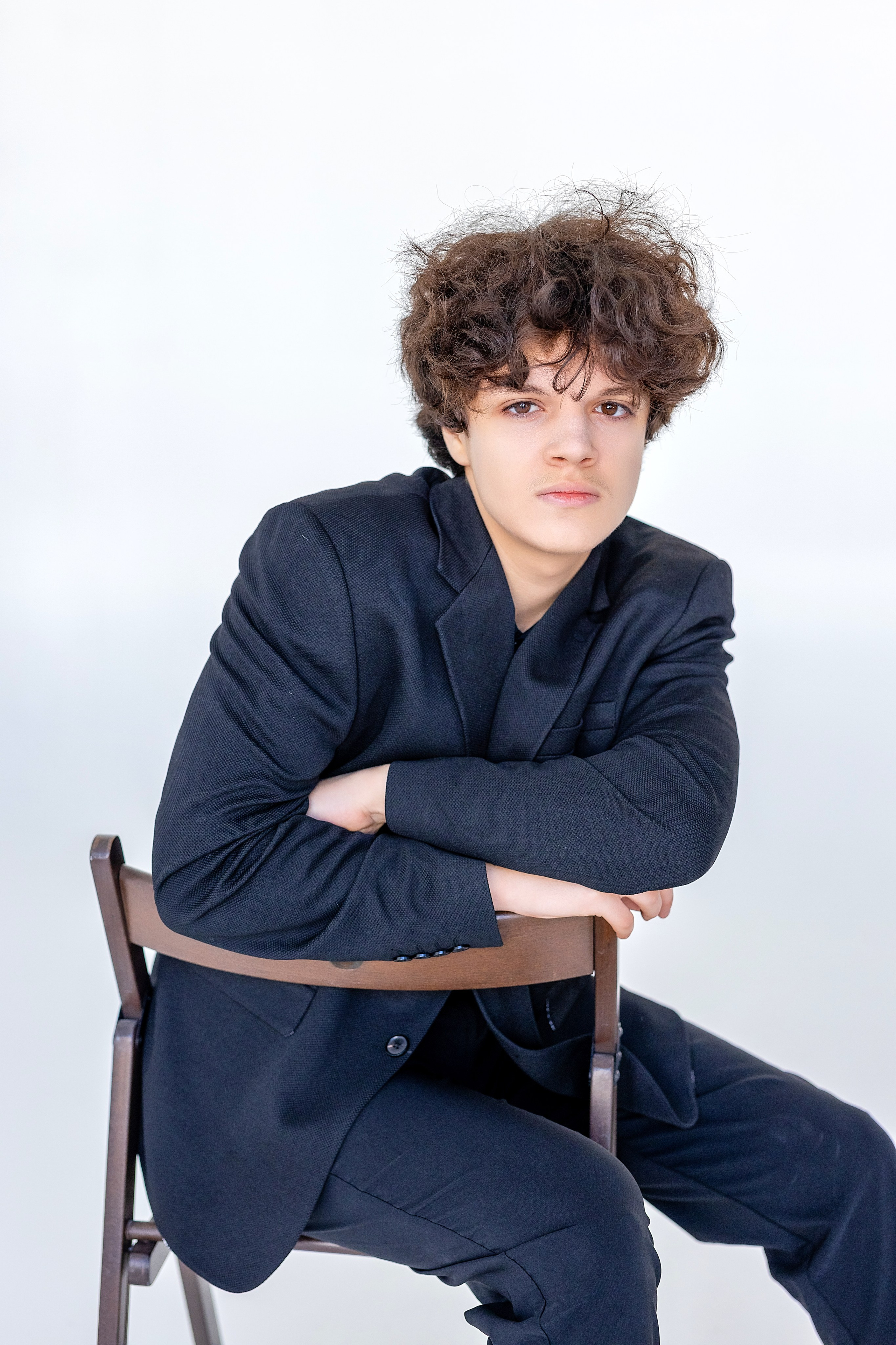 ФГБОУ ВО «Тихоокеанский государственный медицинский университет», 11-б класс. Стильный выпускной альбом Владивосток фотограф Вероника Мигачева