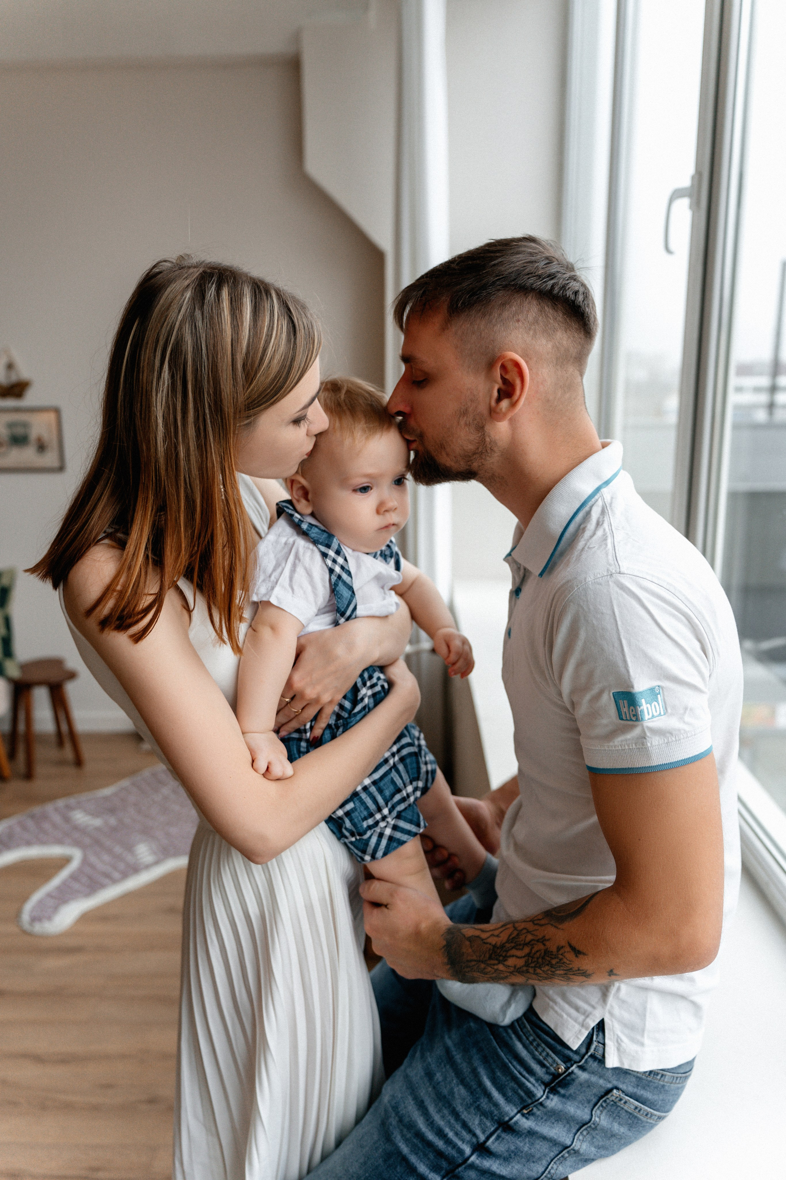 Наш сладкий малютка отметил годик. Ваш семейный фотограф в Минске — Вика Трегубова