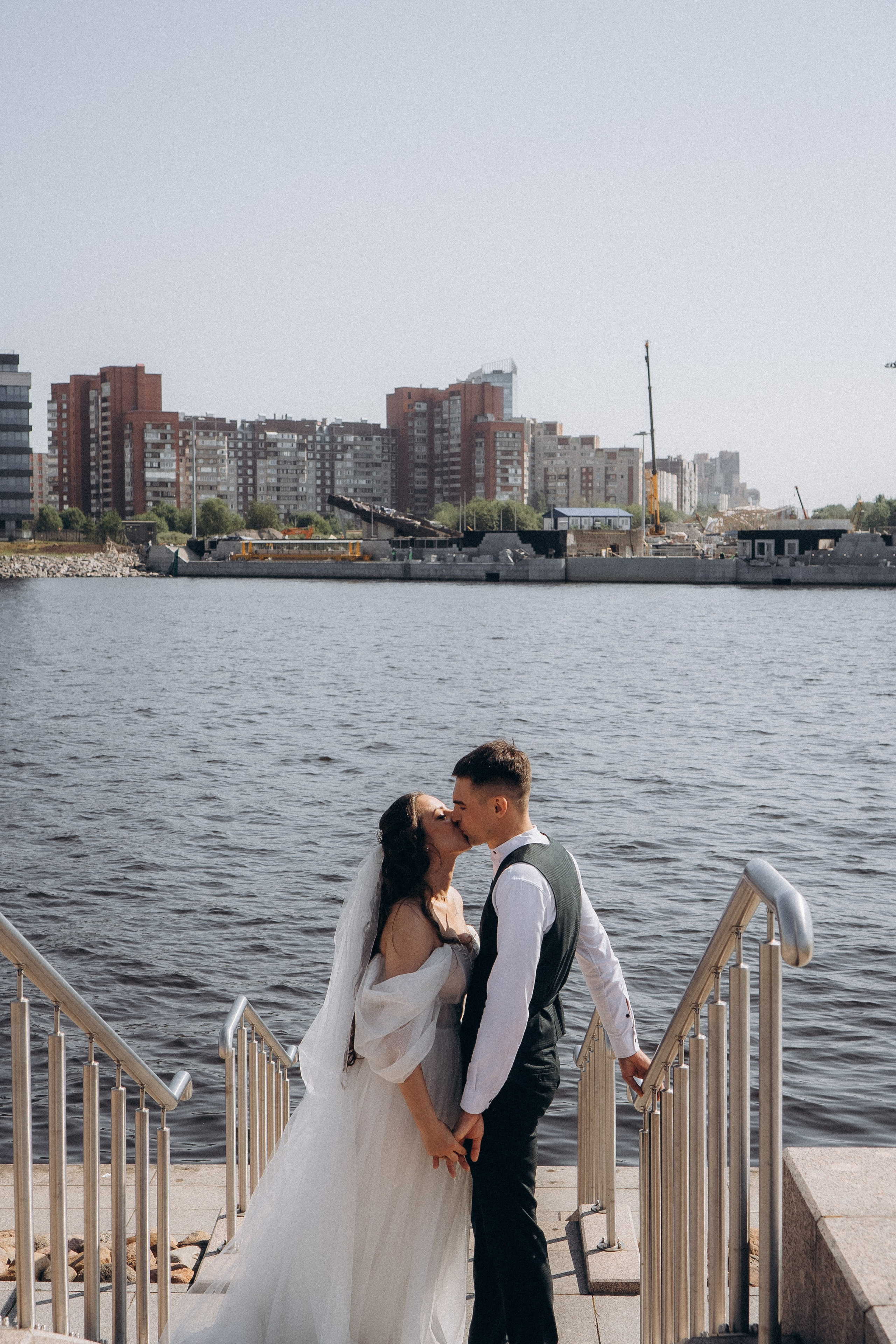 СВАДЕБНАЯ СЬЕМК В ПАРКЕ 300-ЛЕТИЯ. Профессиональный фотограф, Санкт-Петербург — Виктория Богомолова