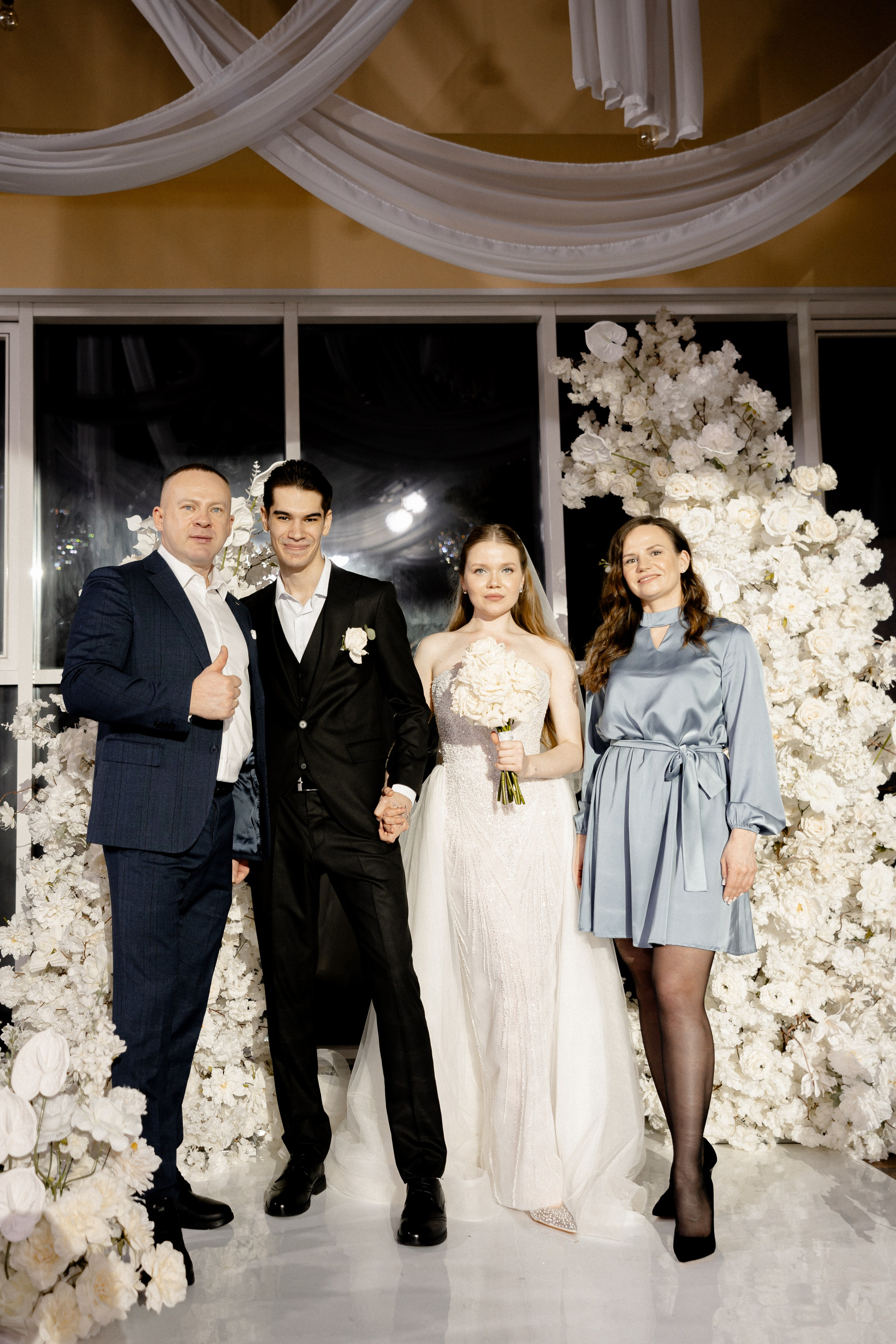 СВАДЕБНАЯ СЬЕМКА СБОРОВ В ОТЕЛЕ И ВЫЕЗД НА ЦЕРЕМОНИЮ (СНЯТО В СИБИРЕ В НИЖНЕВАРТОВСКЕ). Профессиональный фотограф, Санкт-Петербург — Виктория Богомолова