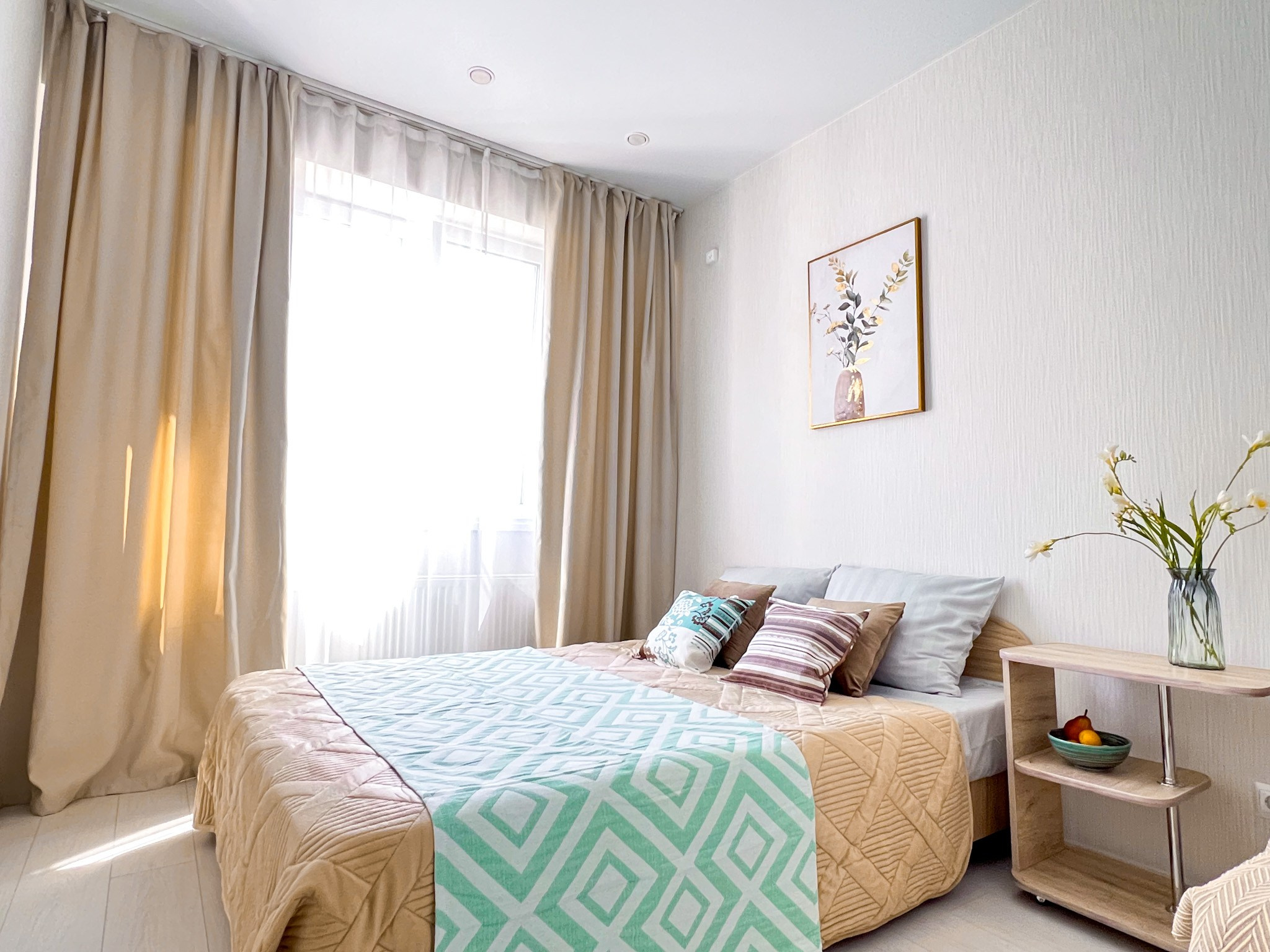 Апартаменты в городе-курорте Сочи. Квартиры посуточно, длительно в Сочи, LARA APART GROUP