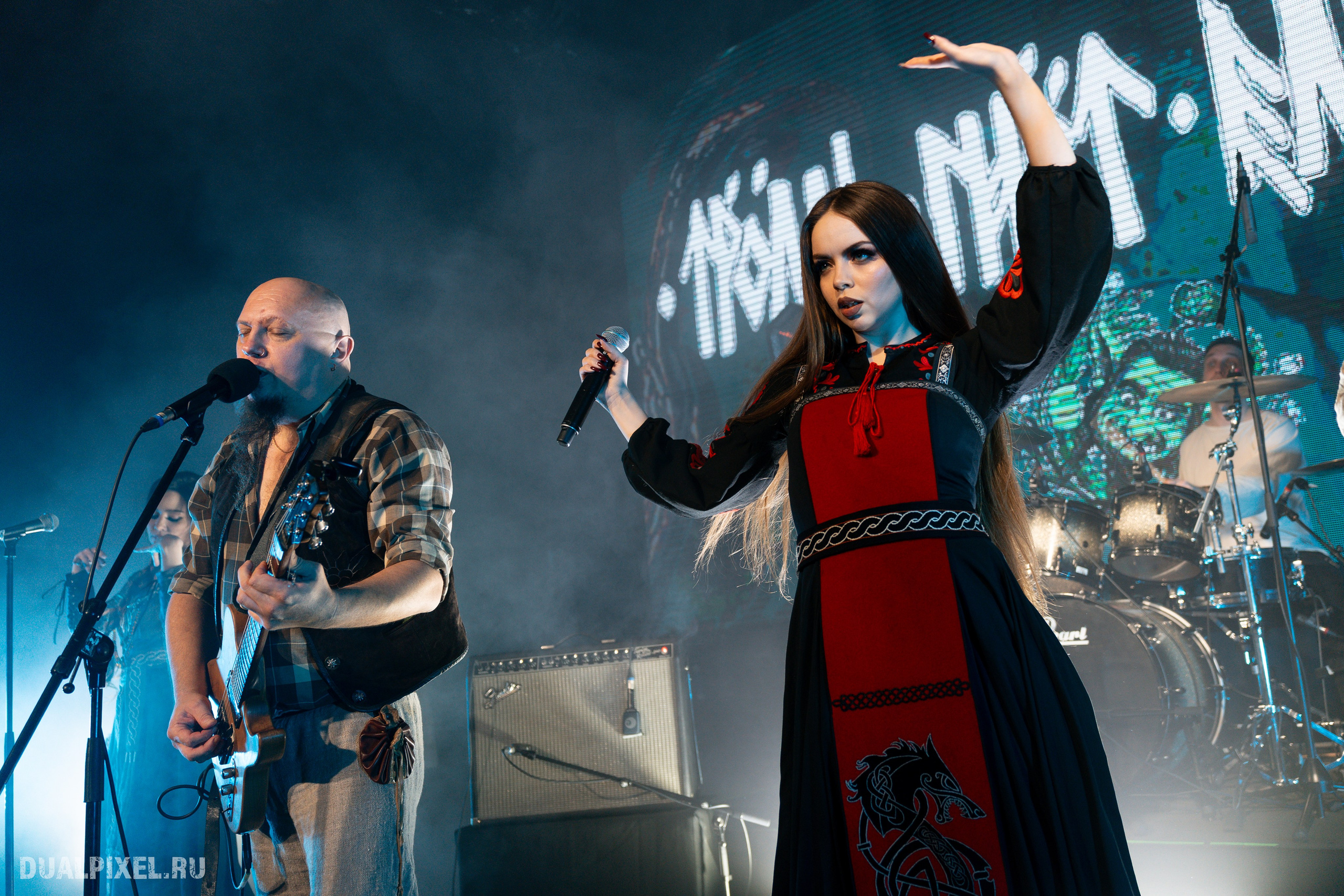 Тролль гнёт ель. Магия музыки в кадре: Концертная Фотография