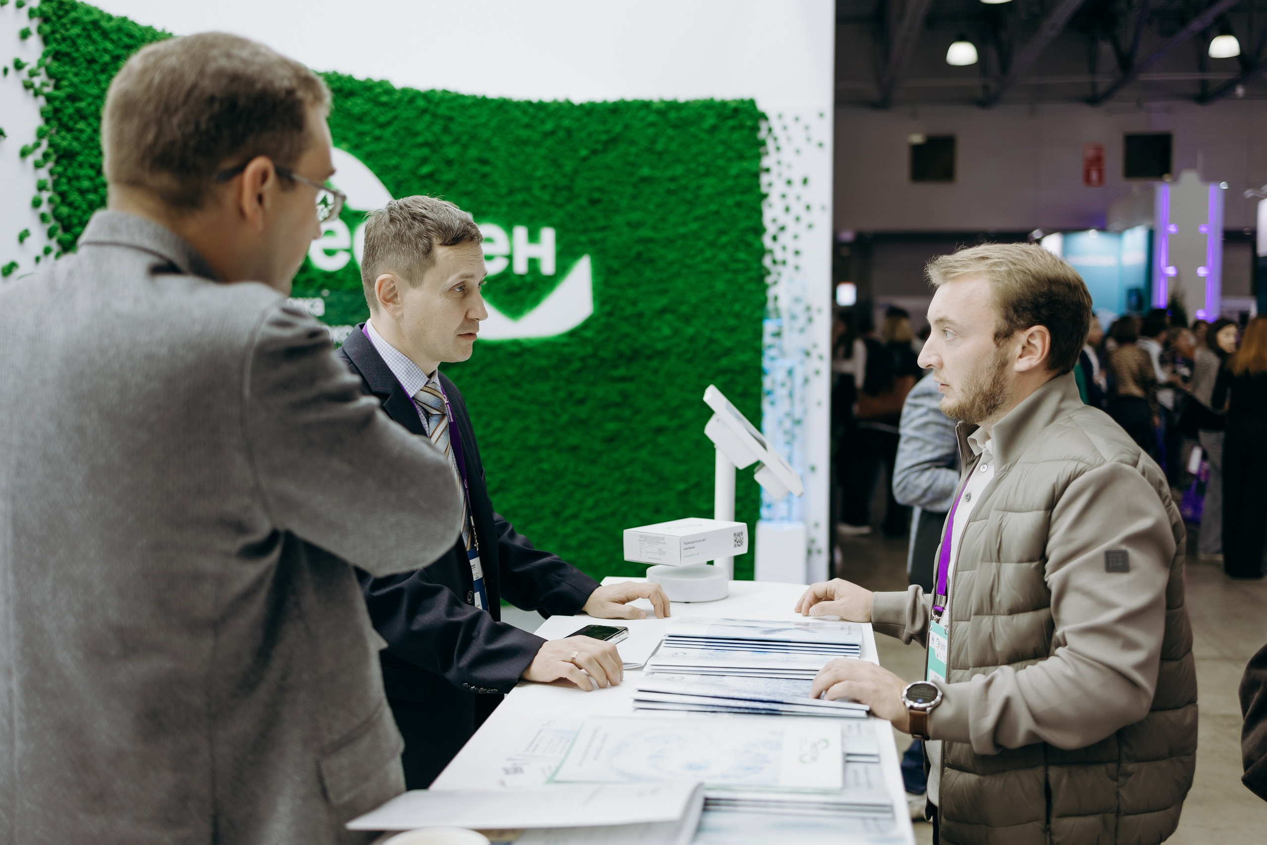 ТестГен. Репортажный и свадебный фотограф в Москве Лена Таращенко