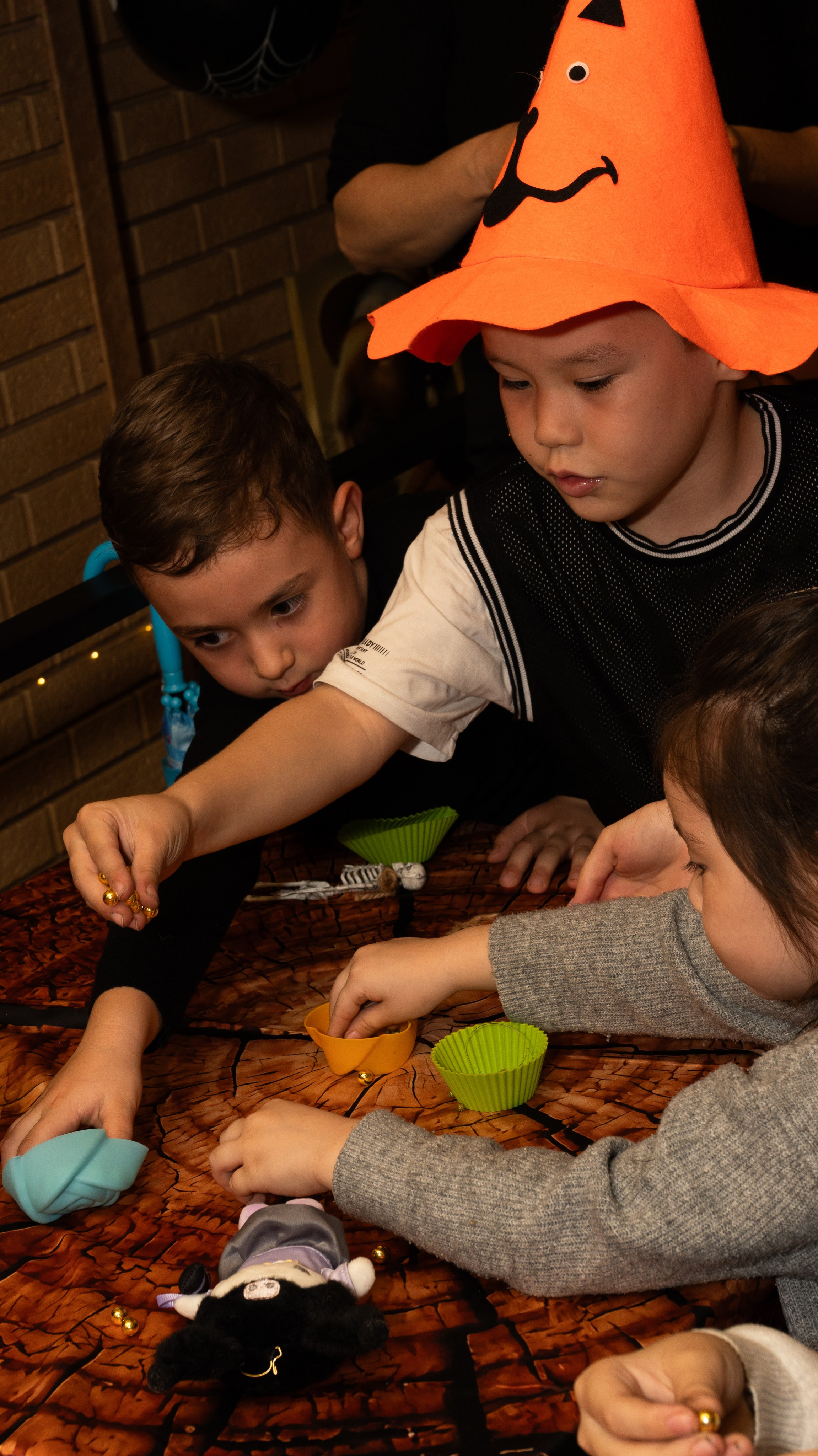 '25 Halloween at Kofebara. Stan Sidel’s Art