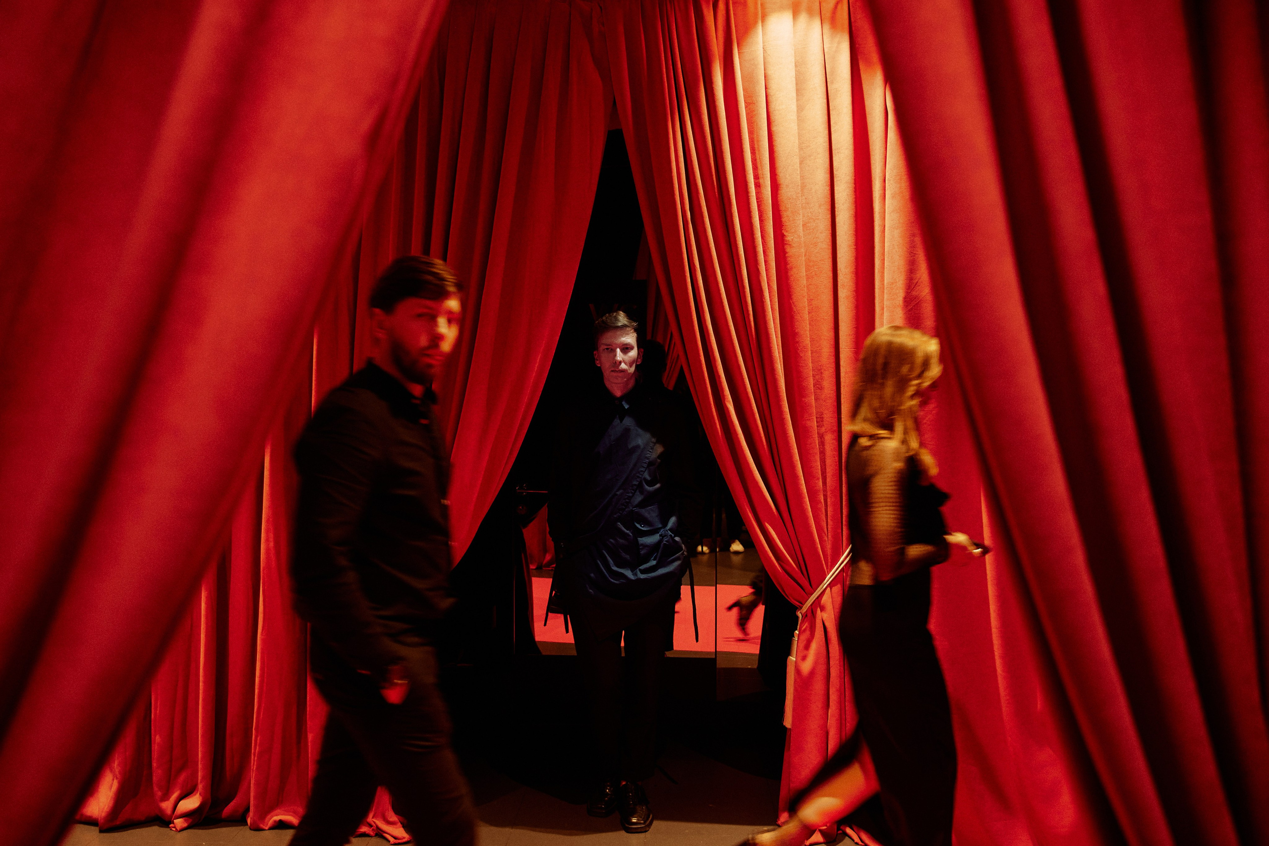 LESYA CABARET. Дмитрий Мазуркевич: Профессиональный Репортажный Фотограф