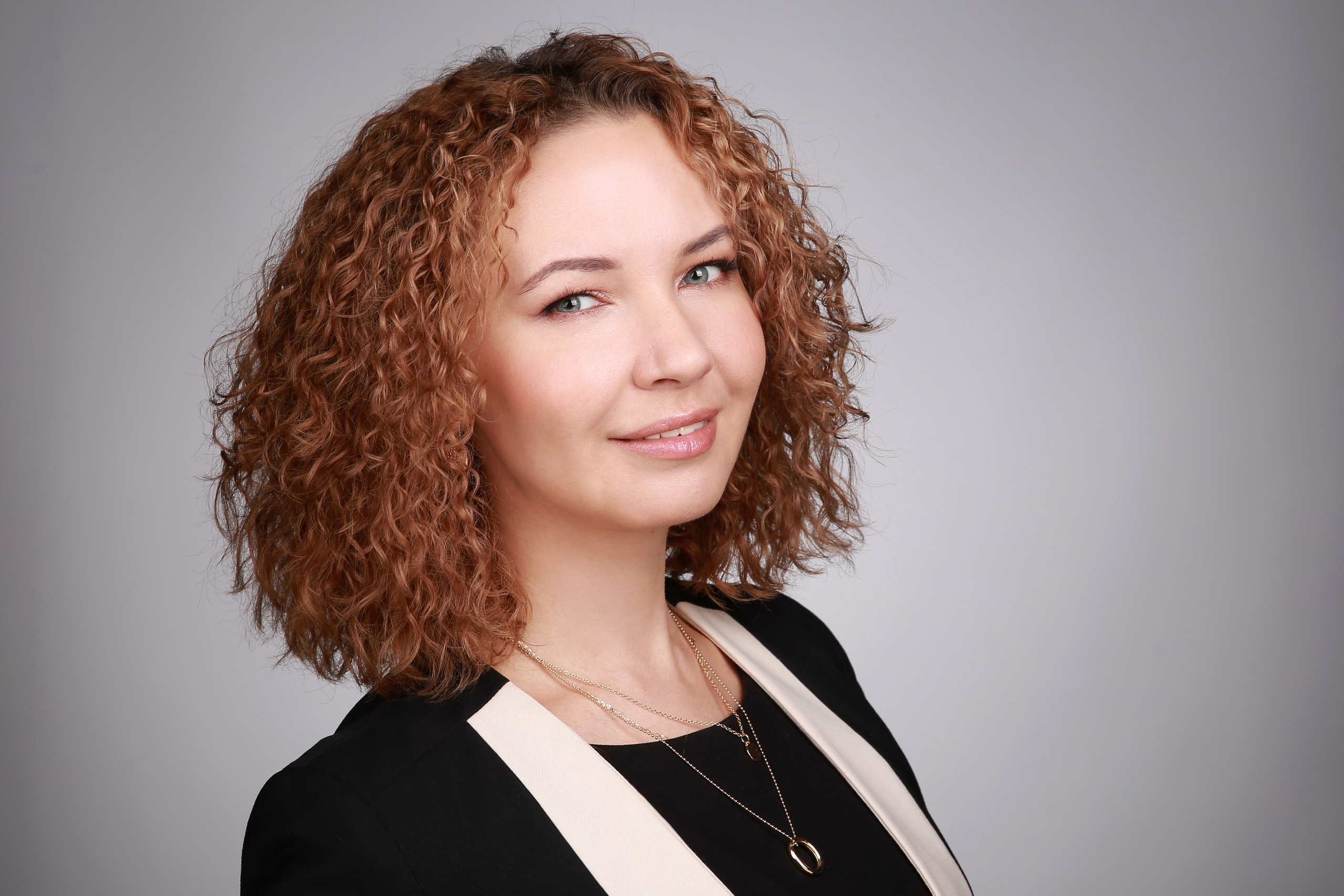 Бизнес-портрет в Москве — профессиональная фотосъёмка для вашего имиджа. Фотограф в Москве Владимир Осиченко — портреты, мероприятия, репортажи