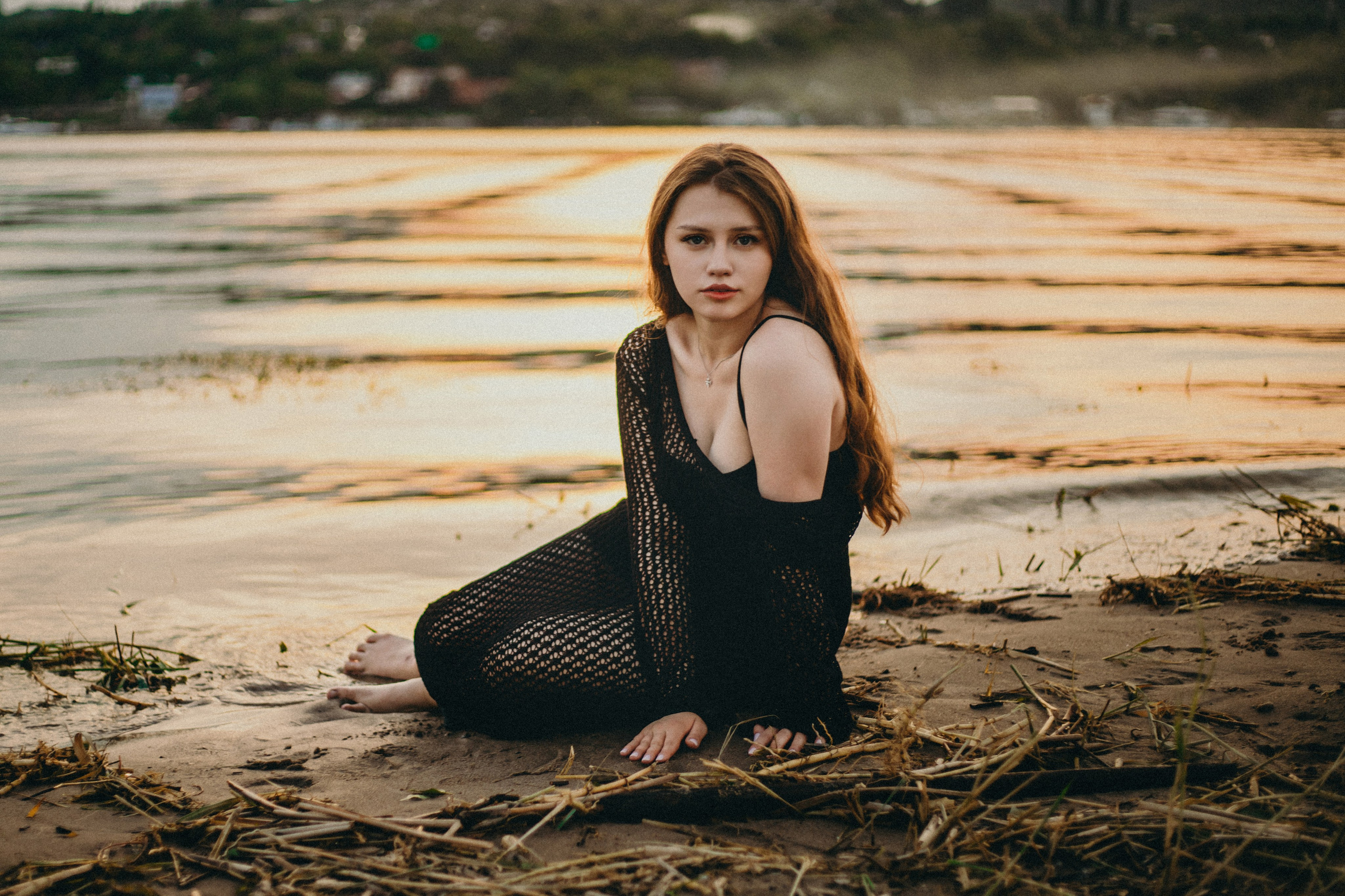 Настя летняя закатная съемка на яхте. Портретный и семейный фотограф в Саратове Елена Шустова