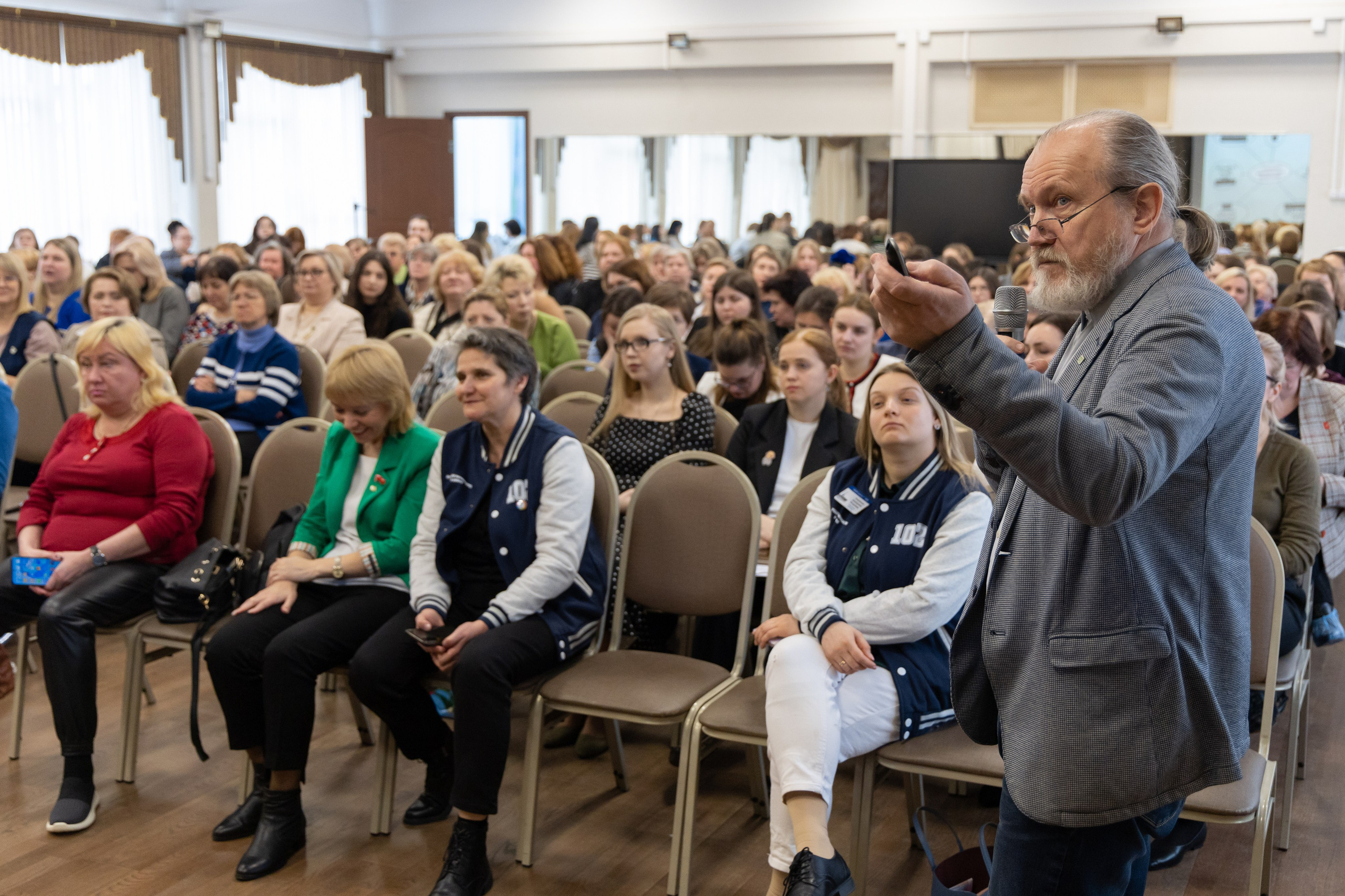 XIV ПМОФ '24. Гимназия 114. Евгений Матвеев — фотограф в Санкт-Петербурге