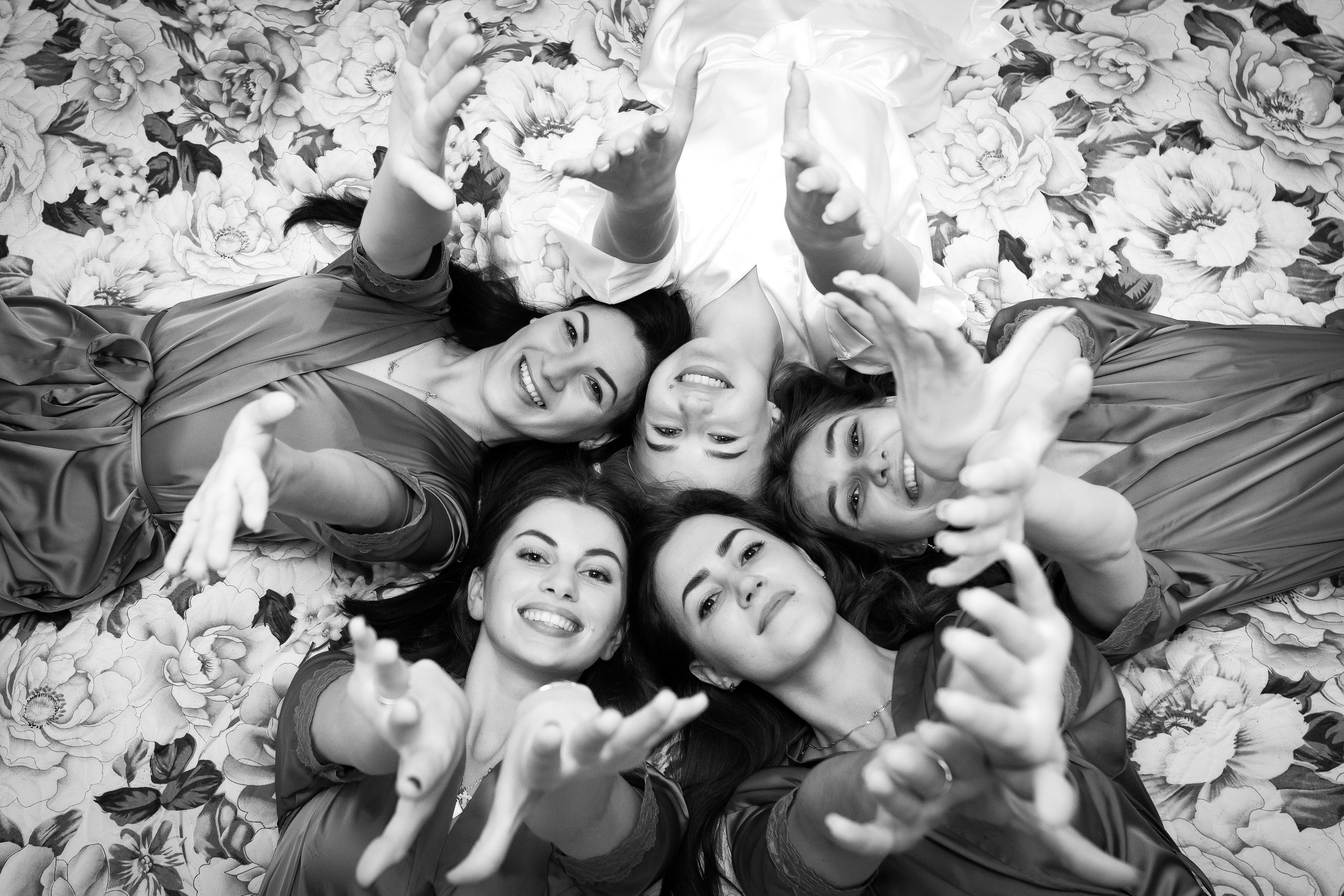 Свадебный, репортажный и семейный фотограф в Ярославле Артём Коротыш