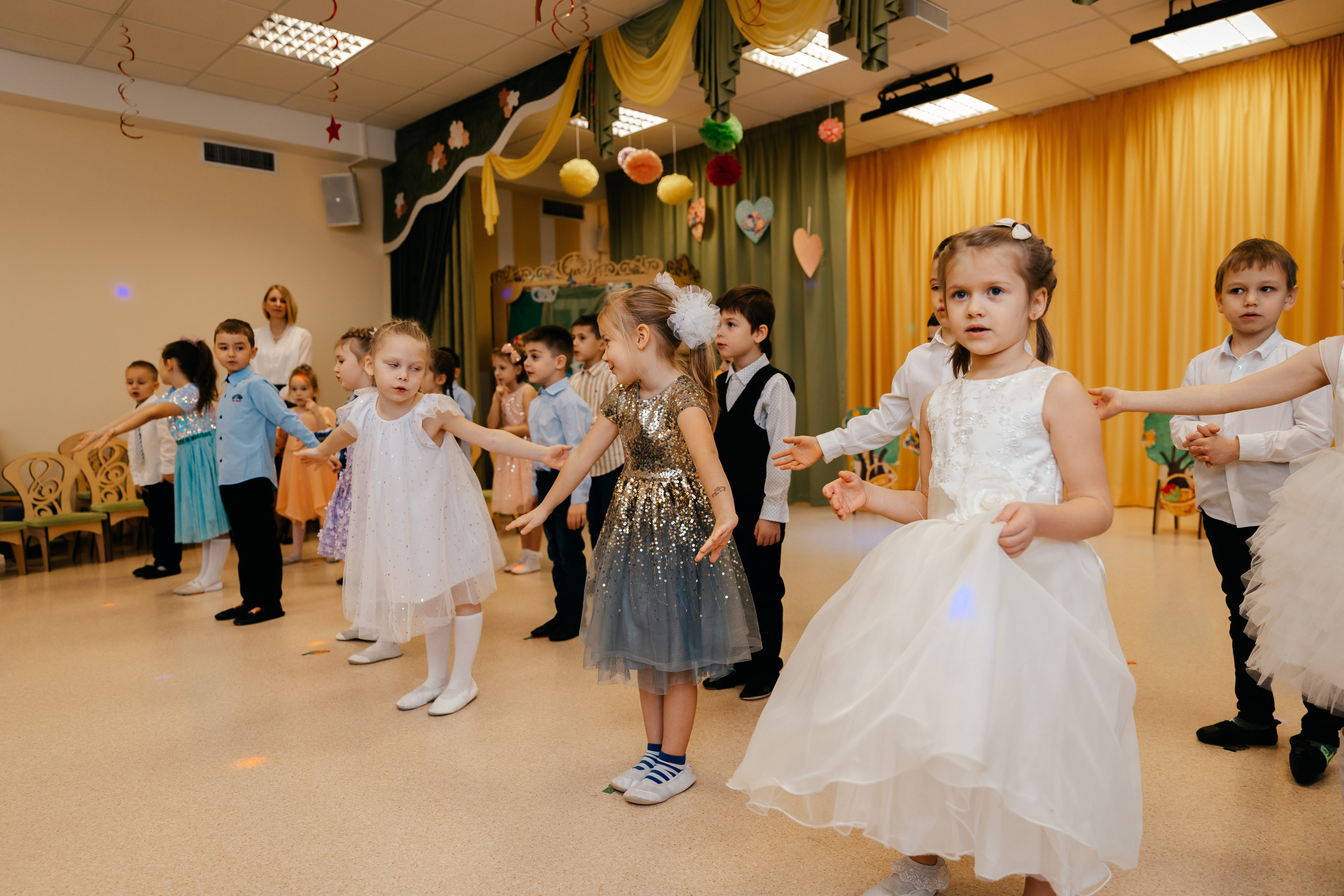 День Матери в детском садике. Семейный lifestyle фотограф в Санкт-Петербурге Людмила Пахомова