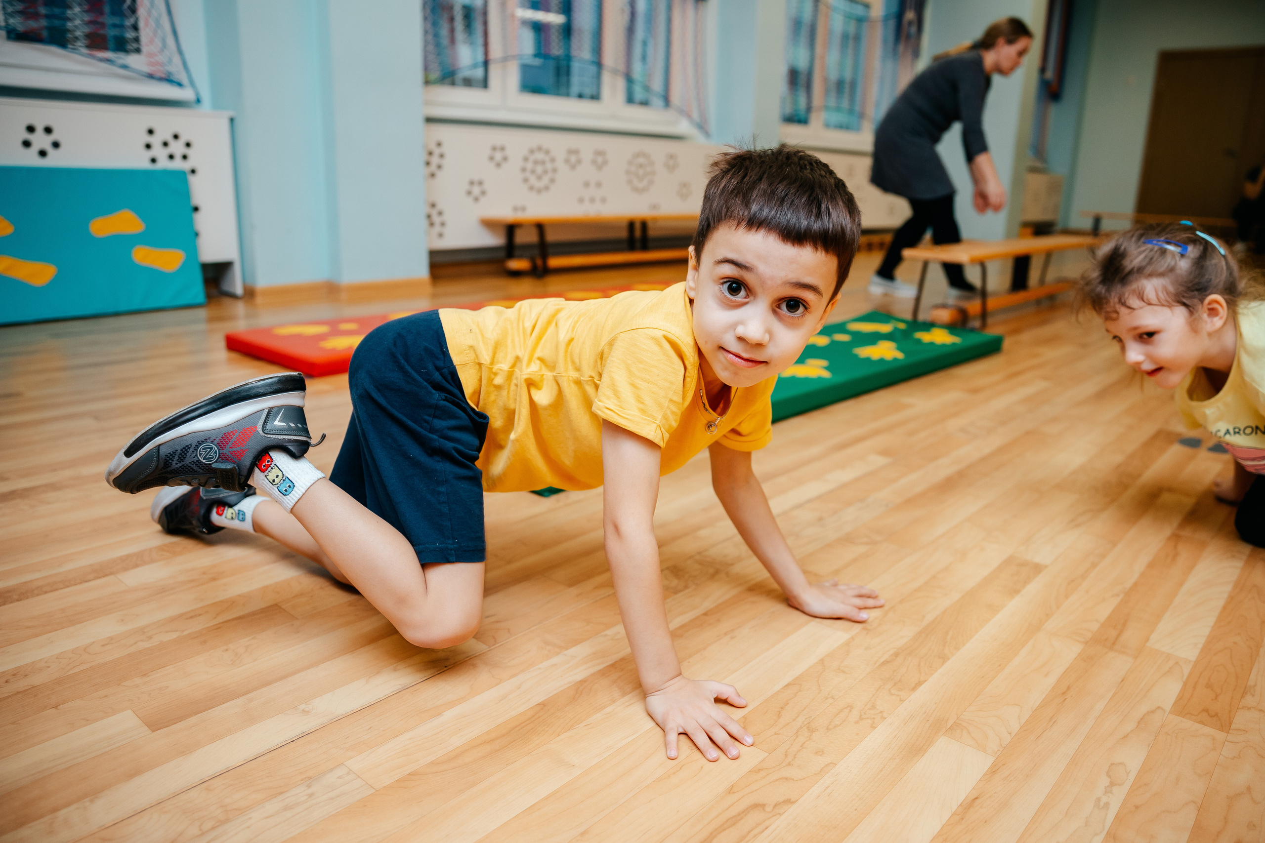 Спортивный досуг в детском саду. Семейный lifestyle фотограф в Санкт-Петербурге Людмила Пахомова