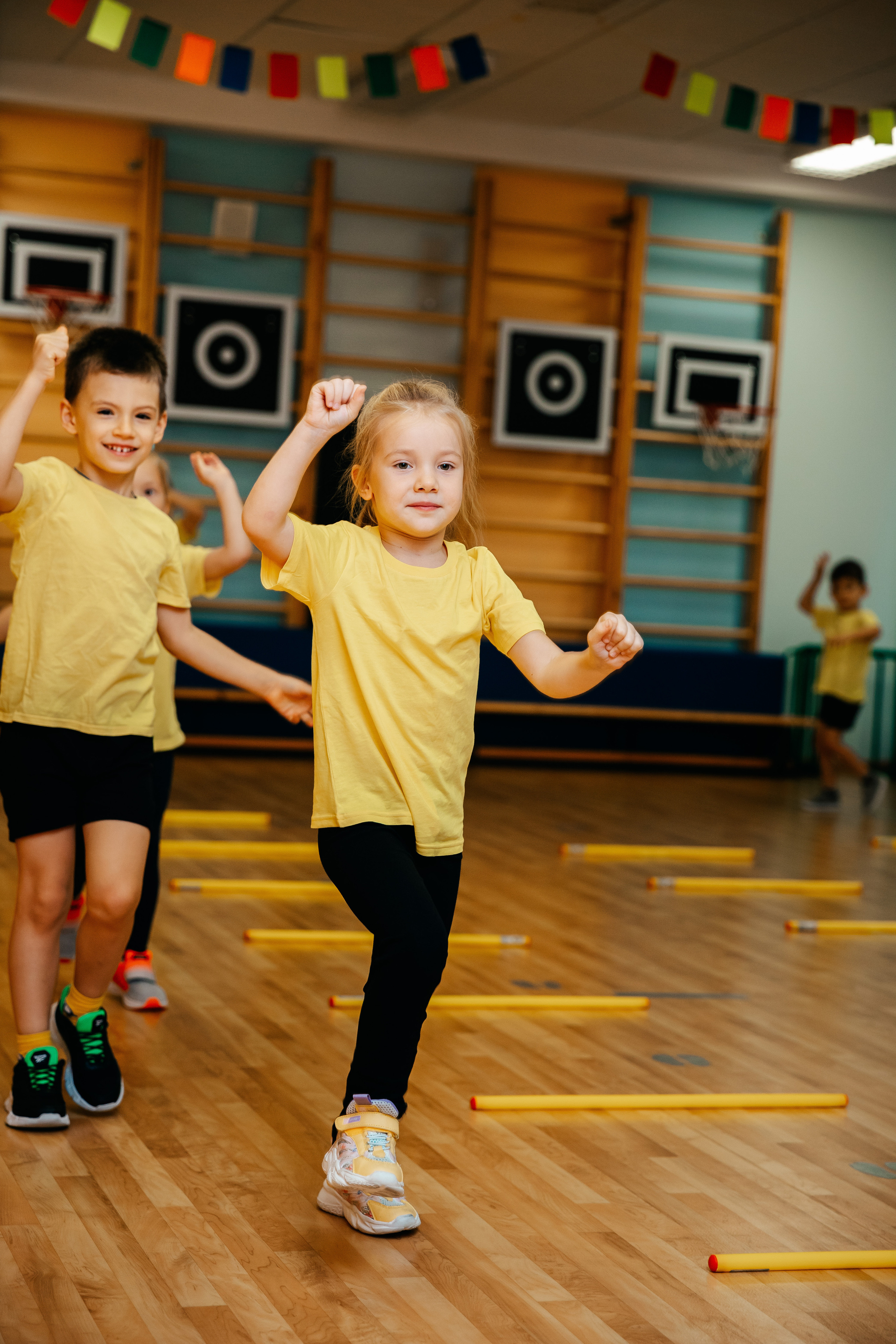 Спортивный досуг в детском саду. Семейный lifestyle фотограф в Санкт-Петербурге Людмила Пахомова