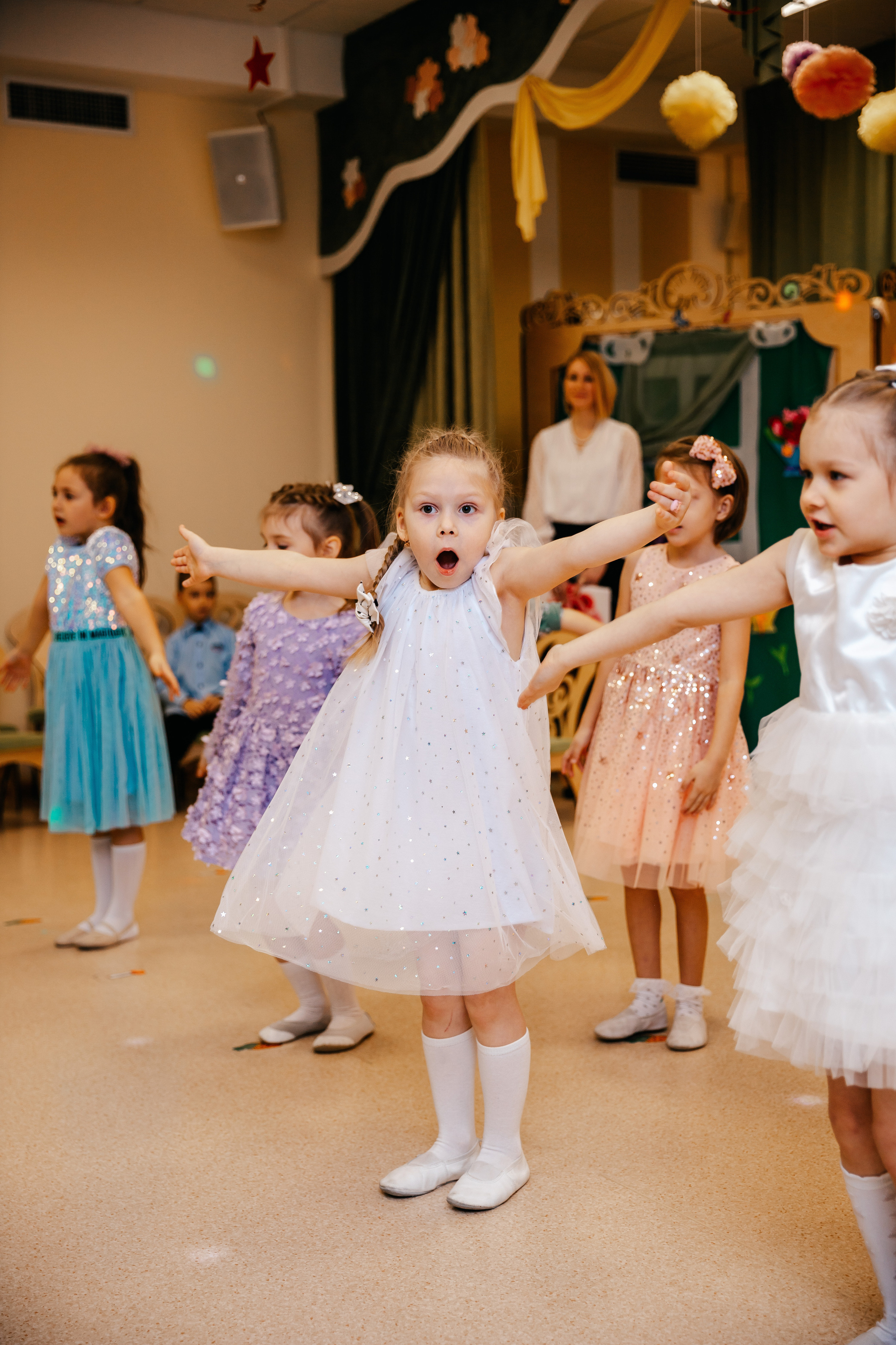 День Матери в детском садике. Семейный lifestyle фотограф в Санкт-Петербурге Людмила Пахомова