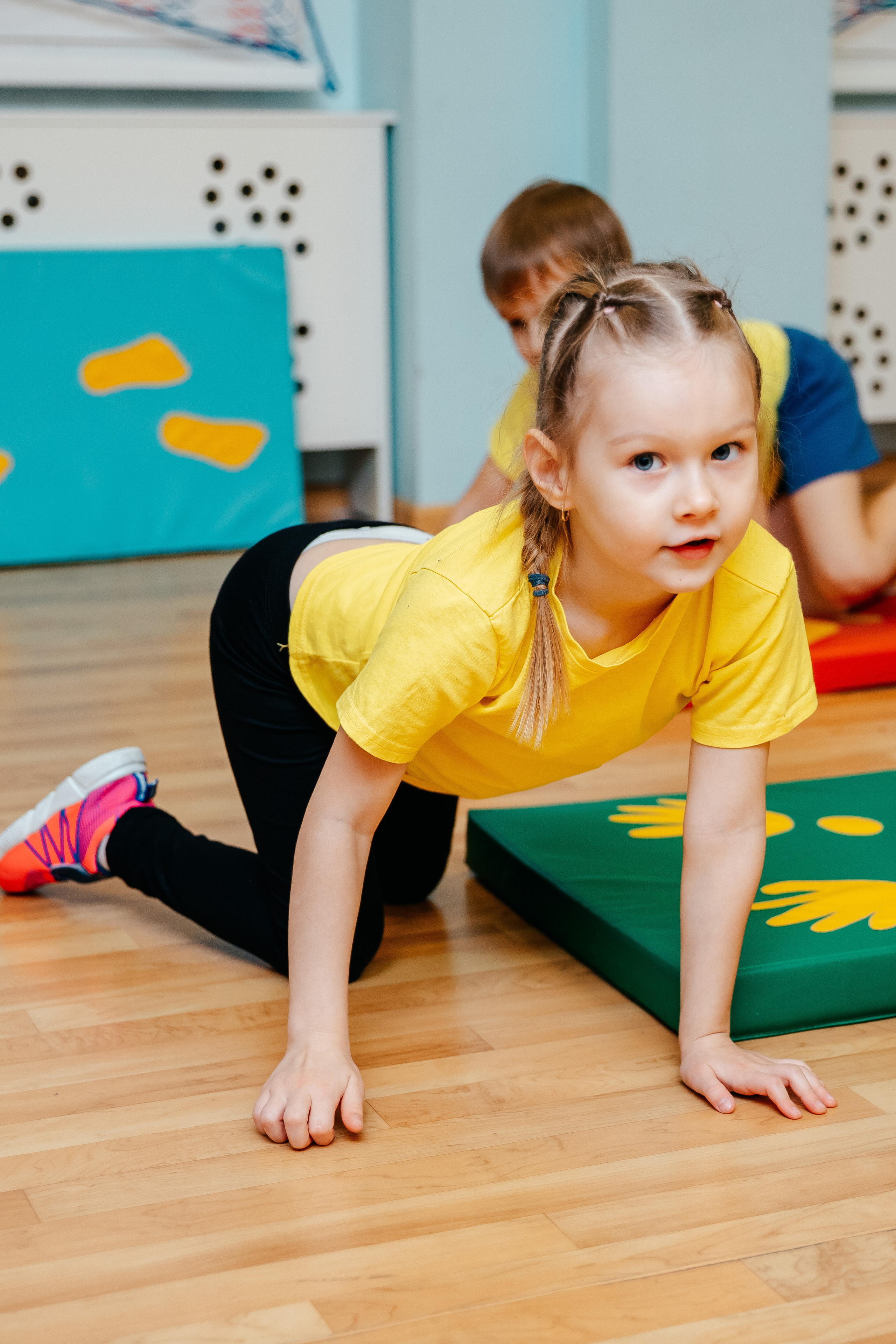 Спортивный досуг в детском саду. Семейный lifestyle фотограф в Санкт-Петербурге Людмила Пахомова