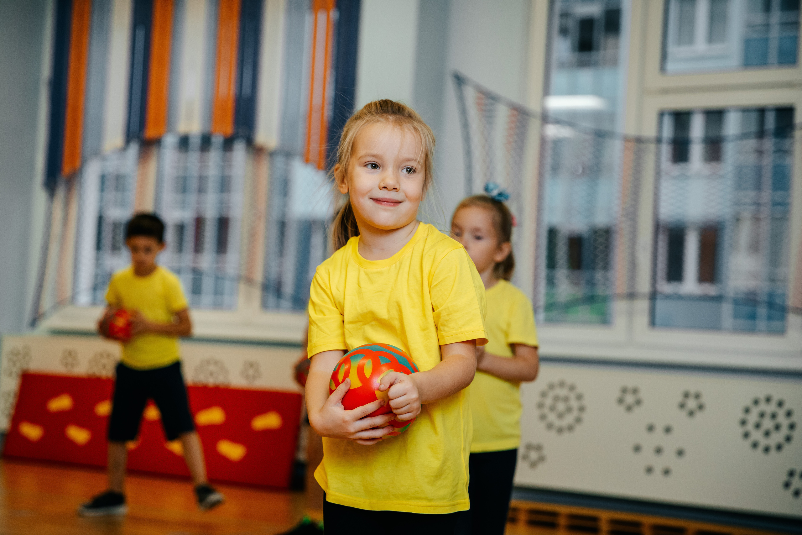 Спортивный досуг в детском саду. Семейный lifestyle фотограф в Санкт-Петербурге Людмила Пахомова