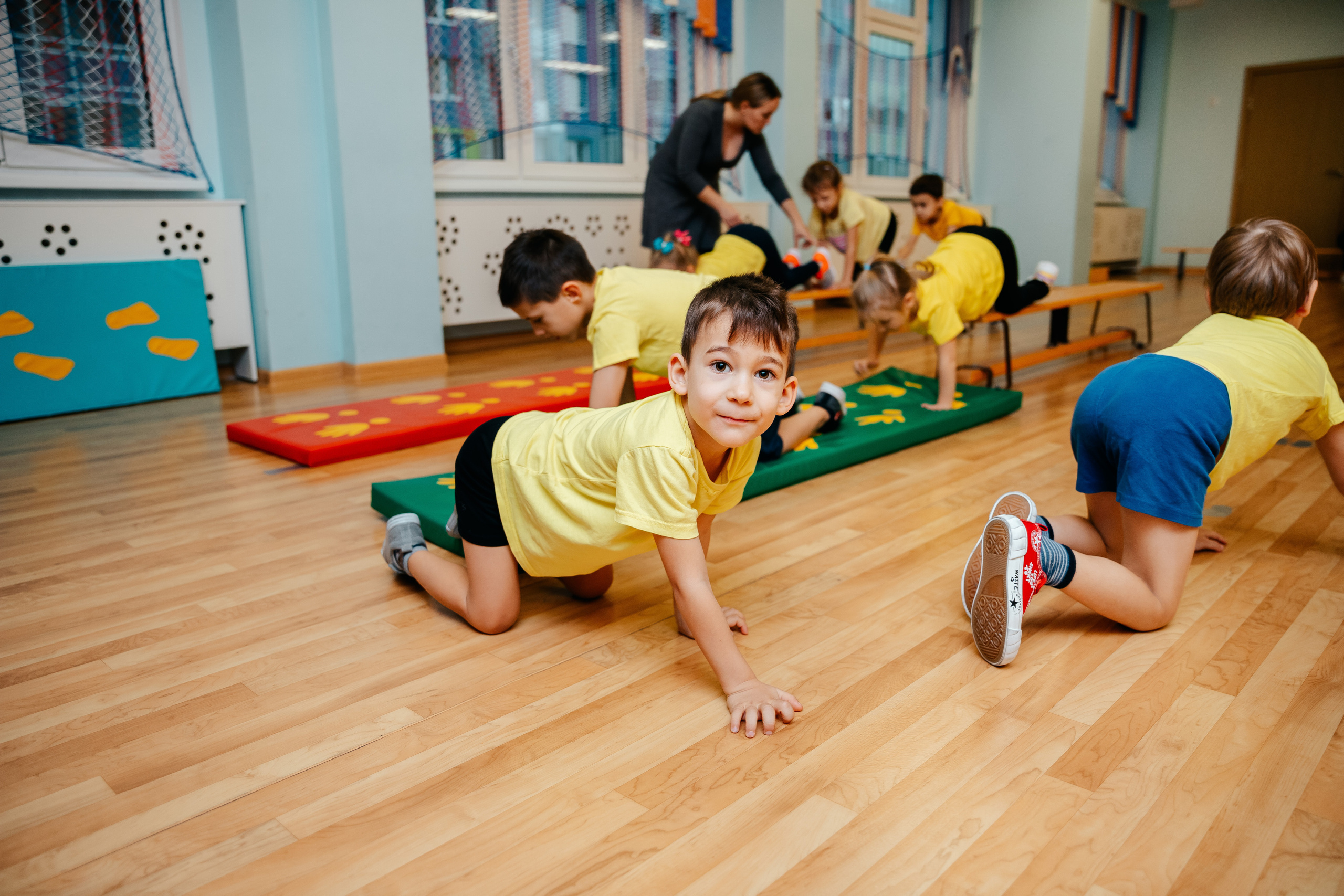 Спортивный досуг в детском саду. Семейный lifestyle фотограф в Санкт-Петербурге Людмила Пахомова