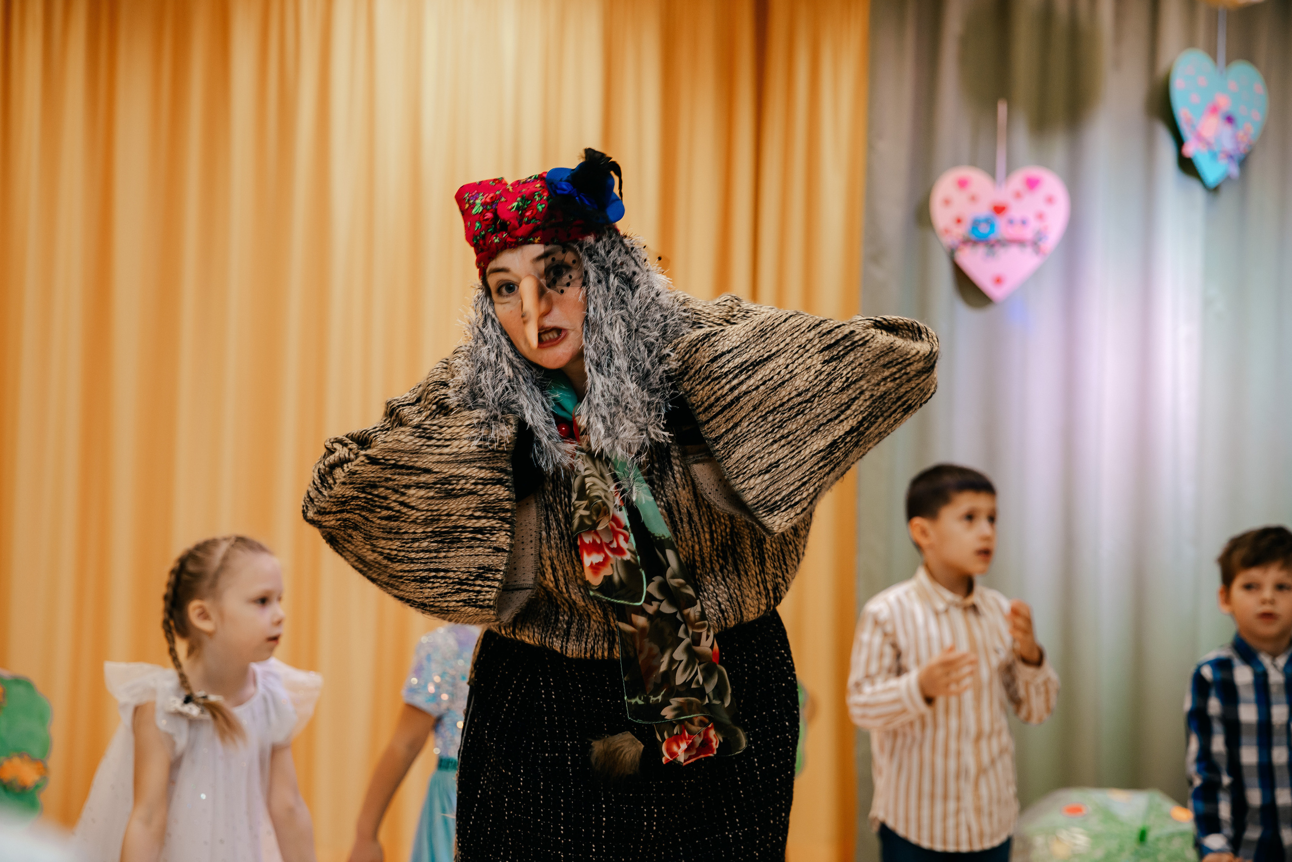 День Матери в детском садике. Семейный lifestyle фотограф в Санкт-Петербурге Людмила Пахомова