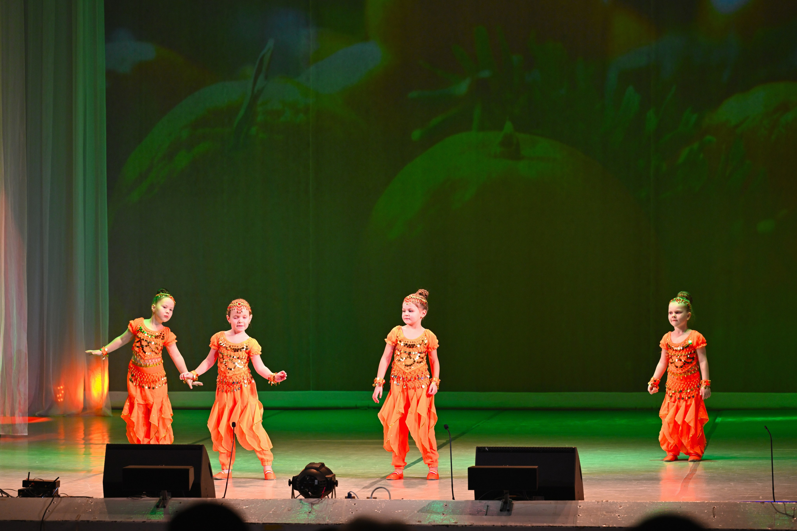 2025-12-19 Танцы ДК. Снежинск фото Андрианов