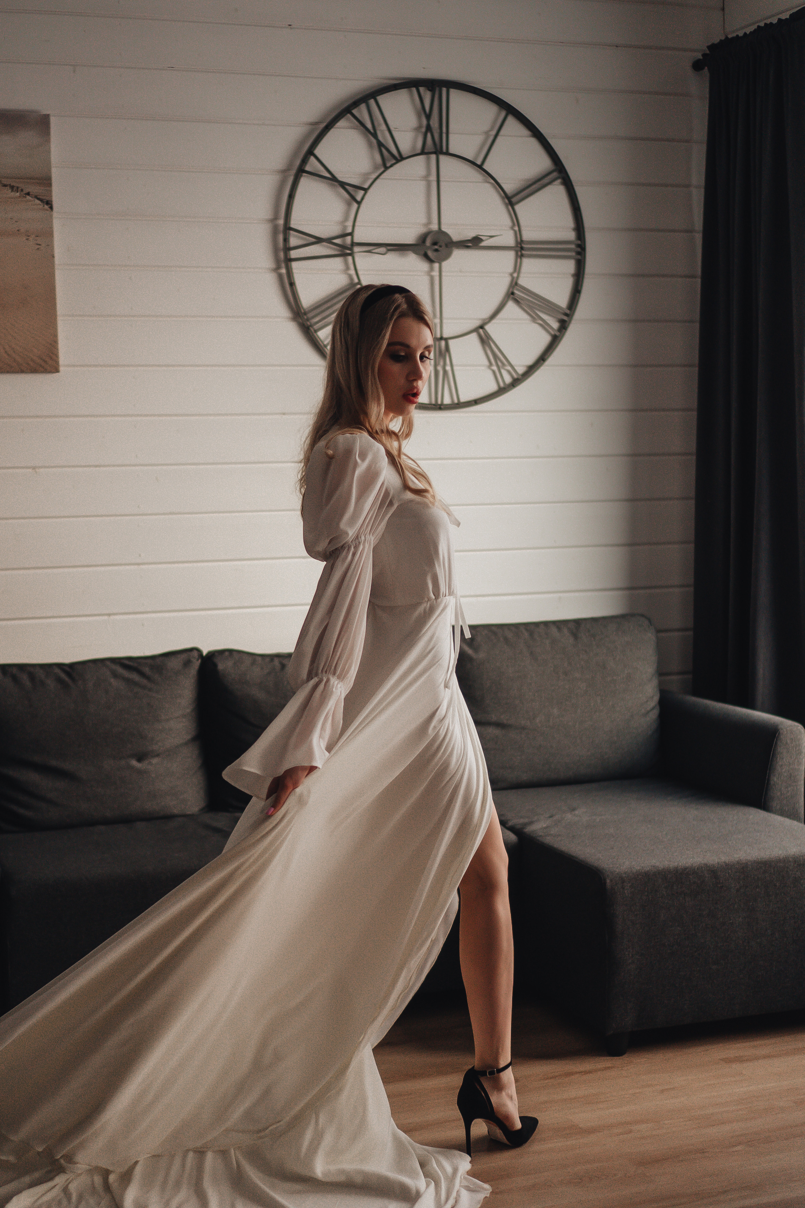 СВАДЕБНАЯ ФОТОСЕСИИИЯ ЗИМОЙ НА БЕРЕГУ ФИНСКОГО ОТЕЛЯ. СЬЕМКА В ОТЕЛЕ И НА БЕРЕГУ ЗАЛИВА. Профессиональный фотограф, Санкт-Петербург — Виктория Богомолова