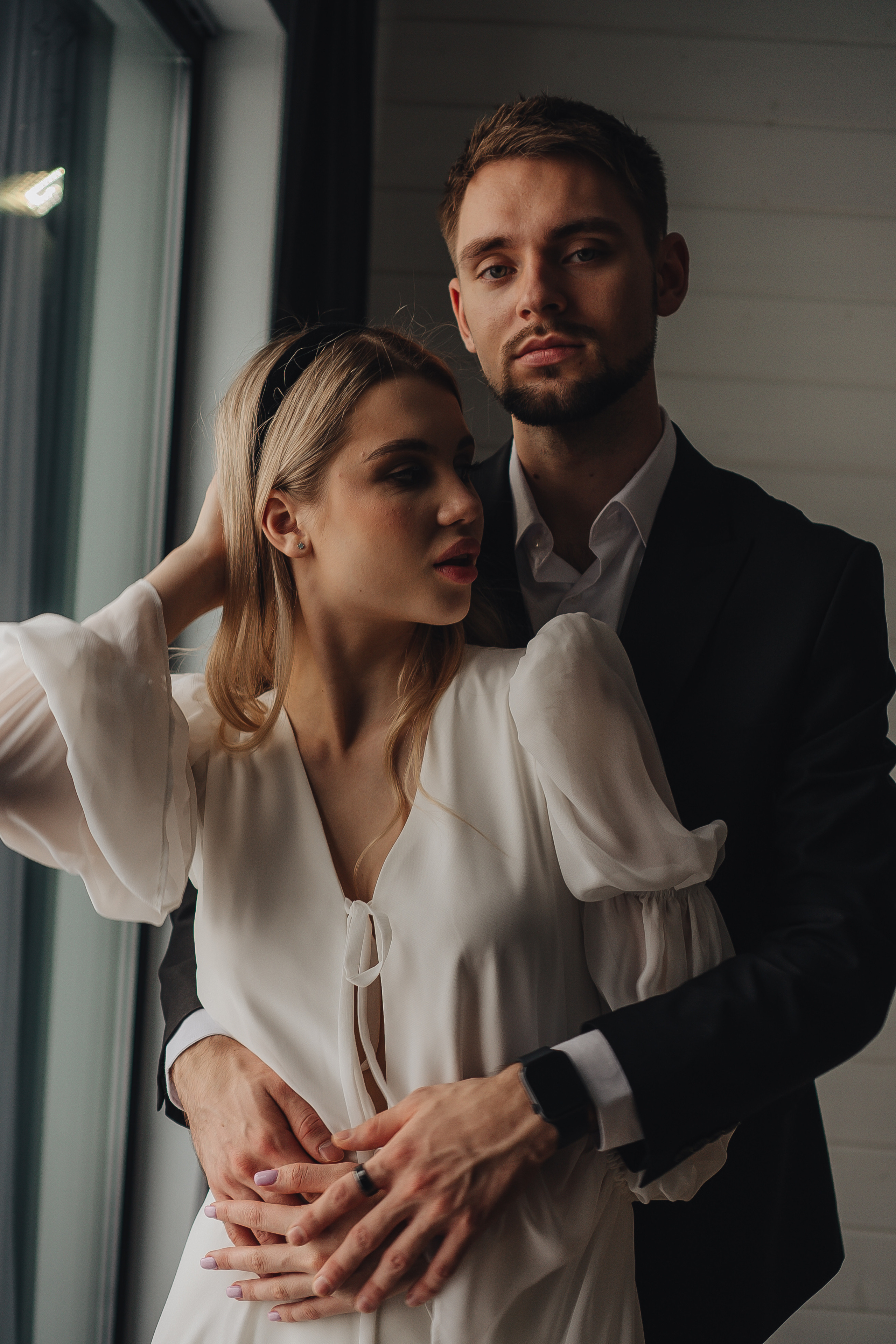 СВАДЕБНАЯ ФОТОСЕСИИИЯ ЗИМОЙ НА БЕРЕГУ ФИНСКОГО ОТЕЛЯ. СЬЕМКА В ОТЕЛЕ И НА БЕРЕГУ ЗАЛИВА. Профессиональный фотограф, Санкт-Петербург — Виктория Богомолова