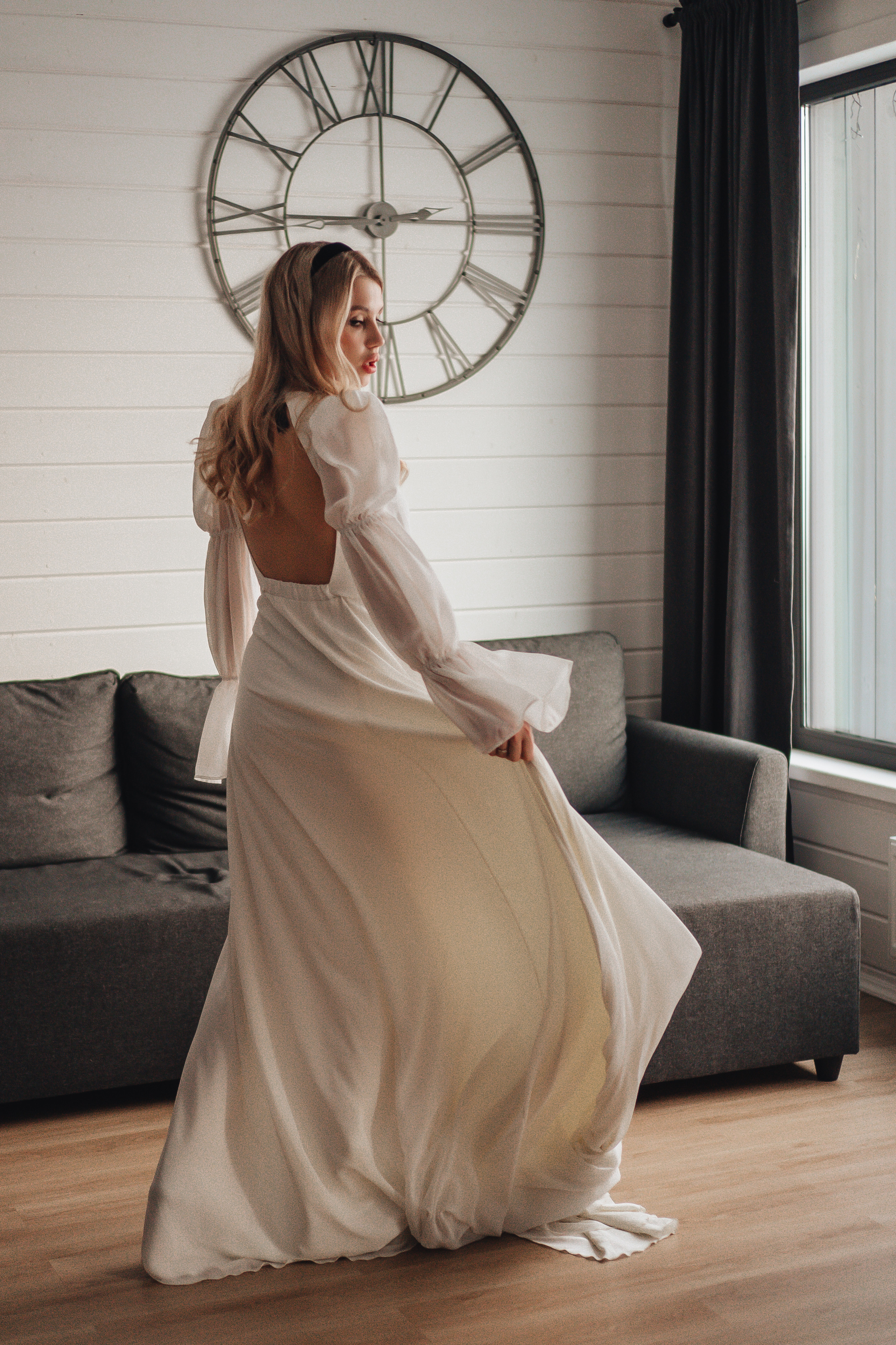 СВАДЕБНАЯ ФОТОСЕСИИИЯ ЗИМОЙ НА БЕРЕГУ ФИНСКОГО ОТЕЛЯ. СЬЕМКА В ОТЕЛЕ И НА БЕРЕГУ ЗАЛИВА. Профессиональный фотограф, Санкт-Петербург — Виктория Богомолова