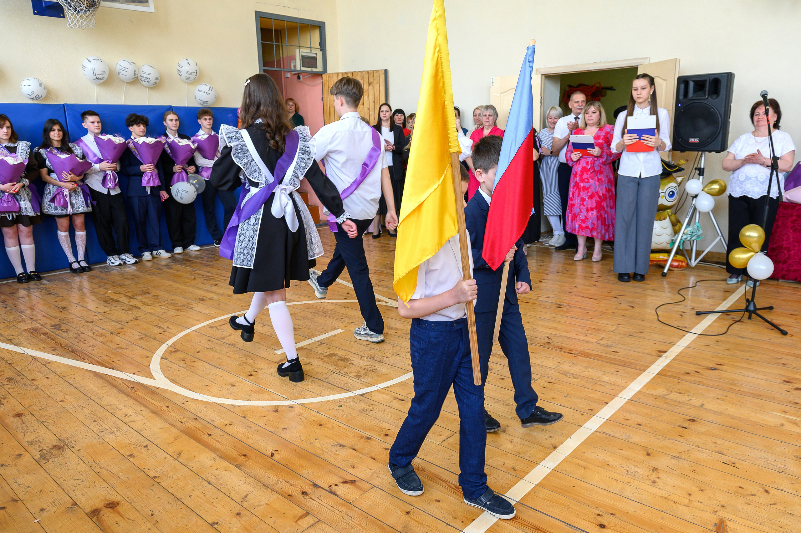 Последний звонок 2025. Фотограф Галина Лисанова, г. Брянск