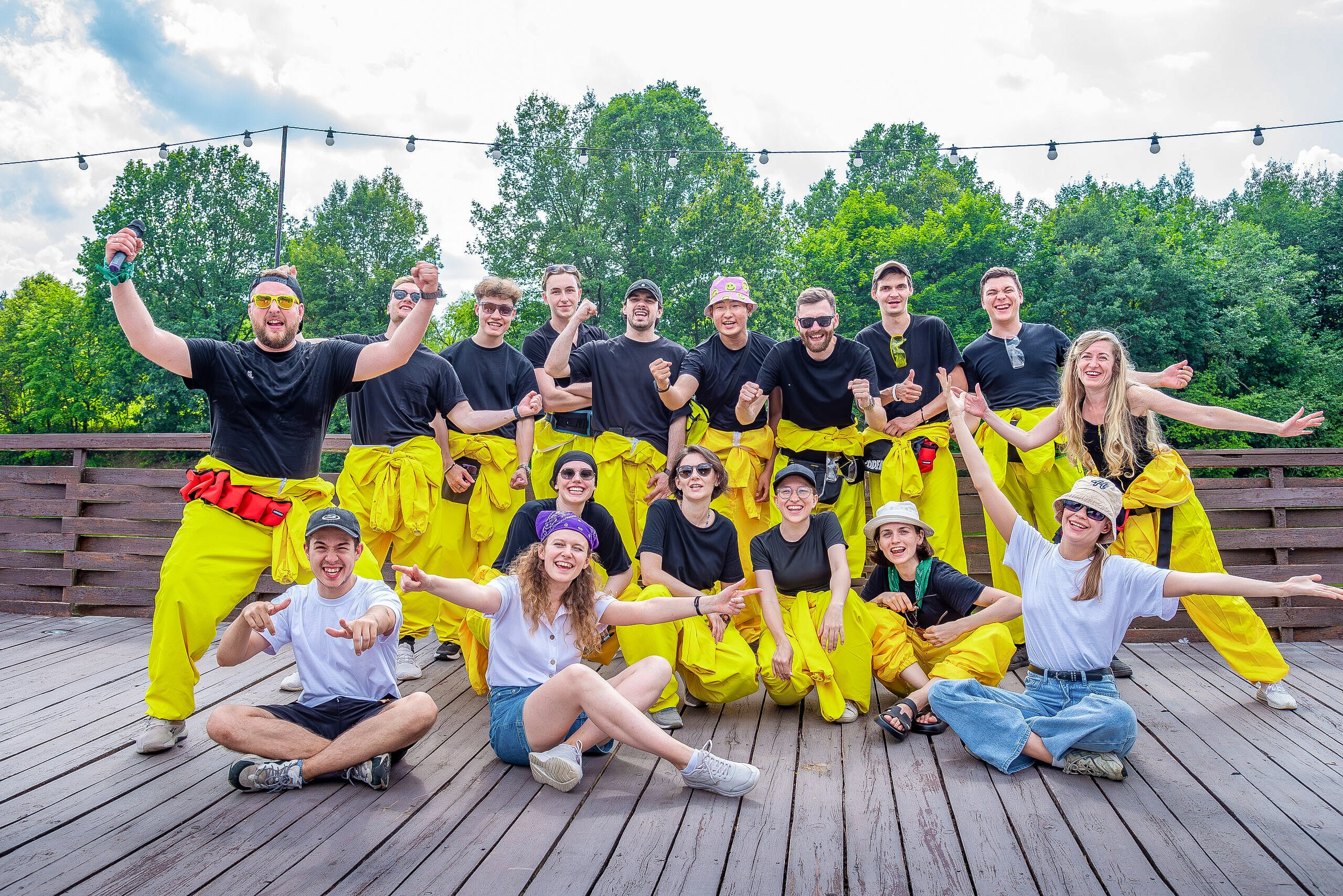 Репортажная фотосъемка для бизнеса, рекламные проекты, выставки, конференции. &nbsp;Стоимость:&nbsp; &nbsp; &nbsp;(7 000р./час)   (2 часа&nbsp;— 12 000р.)   (&nbsp;3 часа&nbsp;— 15 000р.)     (6 часов&nbsp;— 25 000р.)   (&nbsp;полный&nbsp; день 10 часов&nbsp;— 35 000р.)  Быстрая обработка фото   (Готовность фото от&nbsp;1 до&nbsp;4 дней)&nbsp;