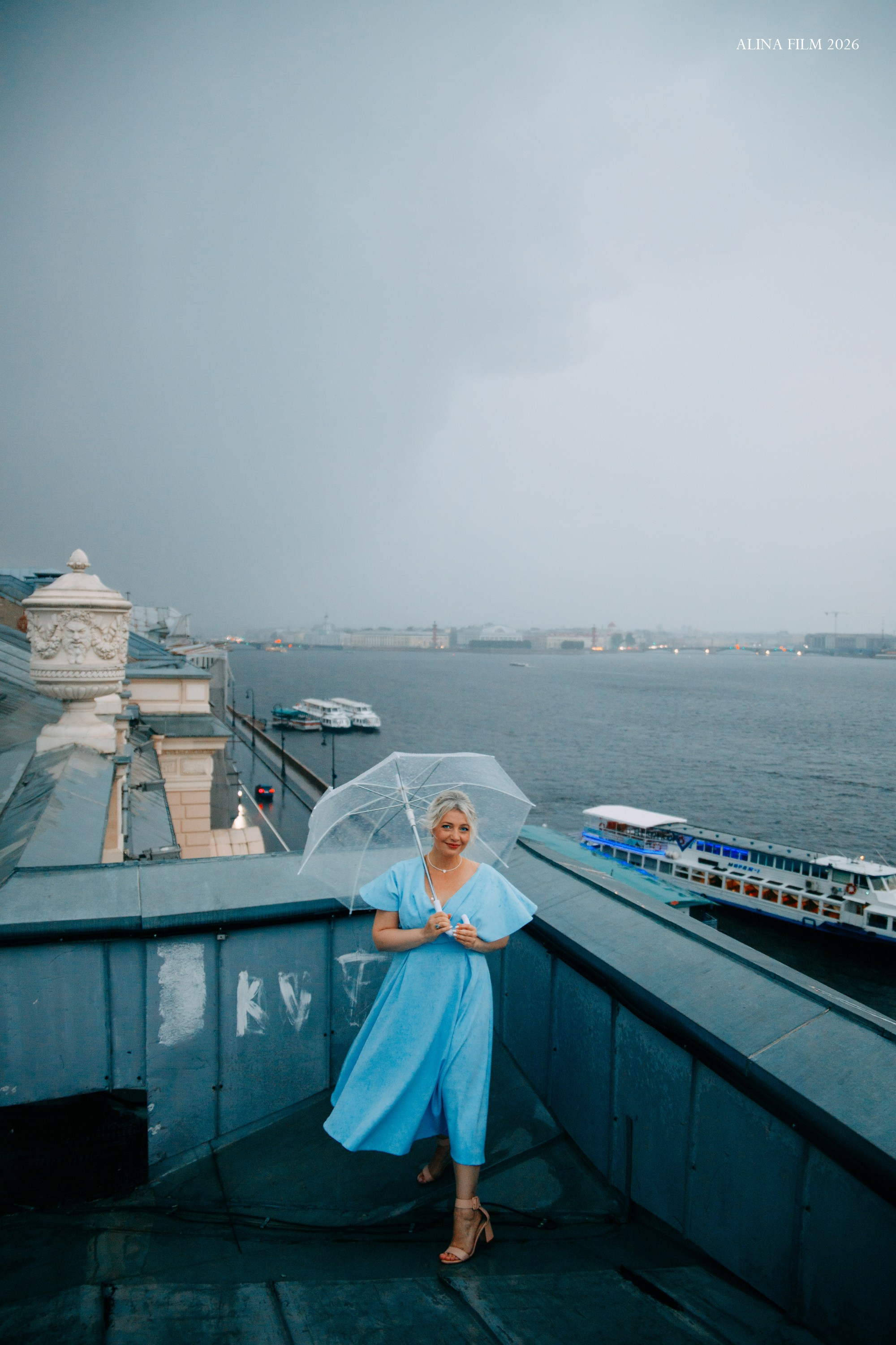 Фотосессии на крышах Питера. Дождливый Петербург./Фотограф в Питере. Фотограф в Санкт-Петербурге Alina Film