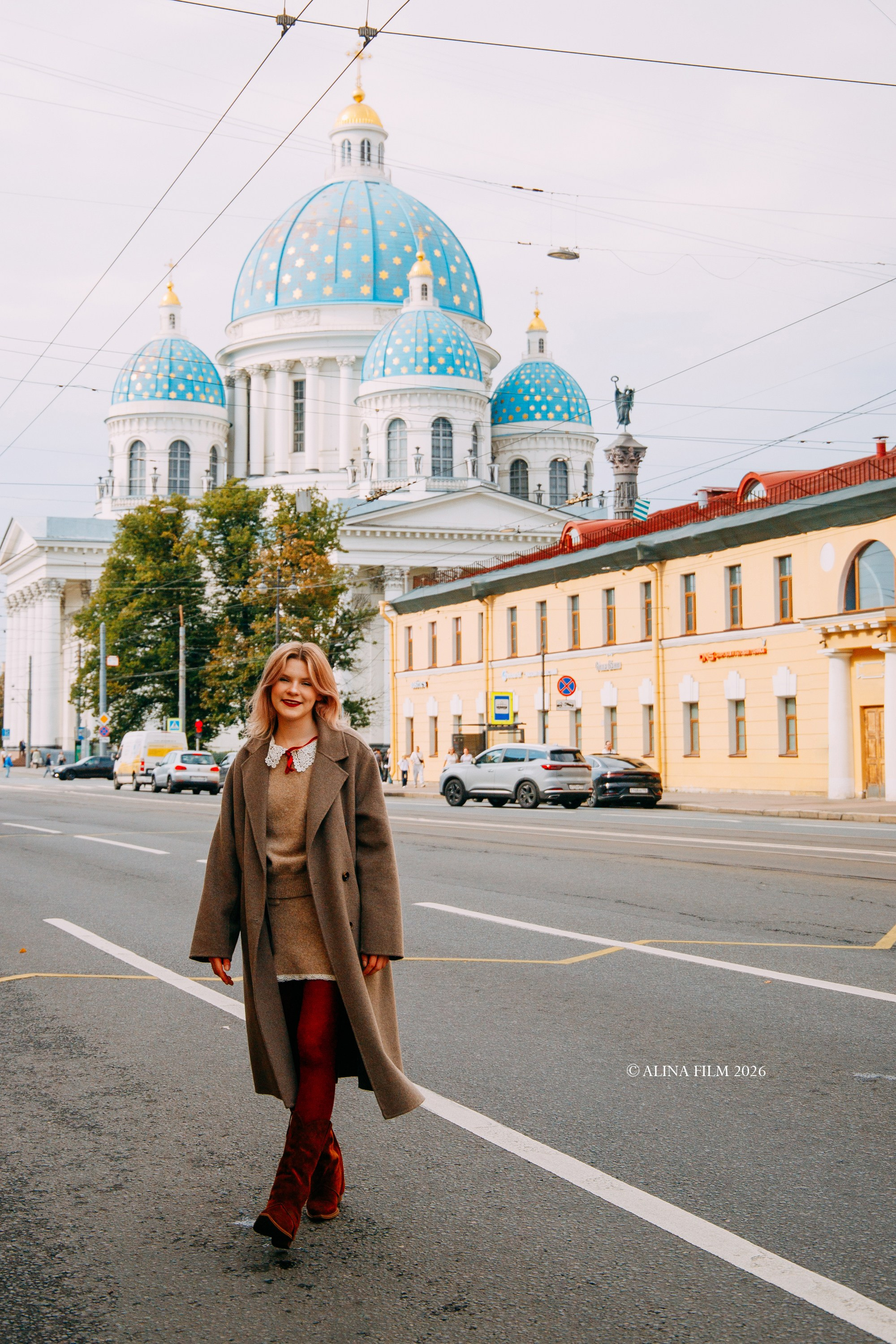 Фотосессия на Технологическрм институте. Фотопрогулка на Техноложке. Фотограф в Санкт-Петербурге Alina Film