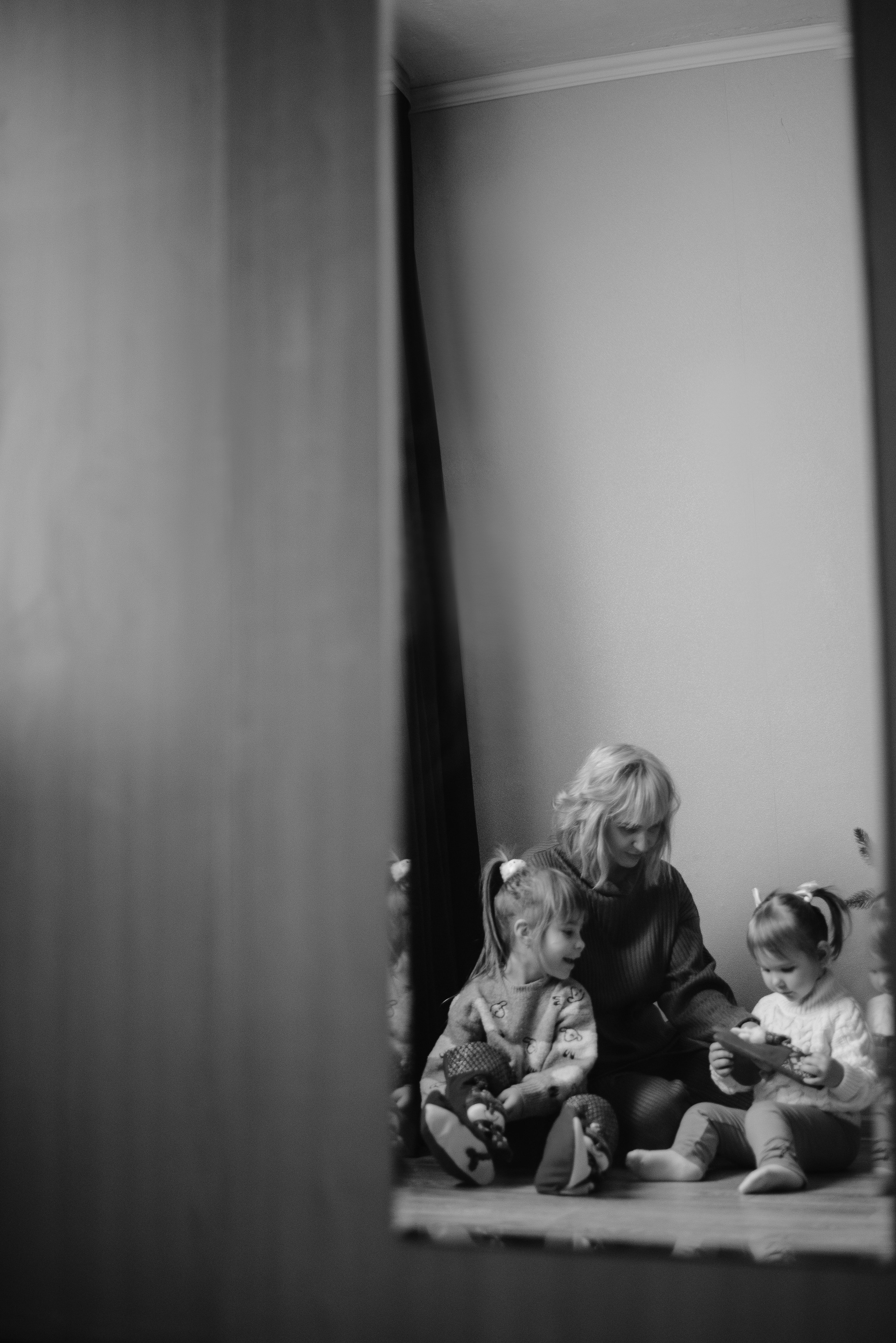 Ира, Вика и Софа. Ирина Метелица фотограф на Шикотане