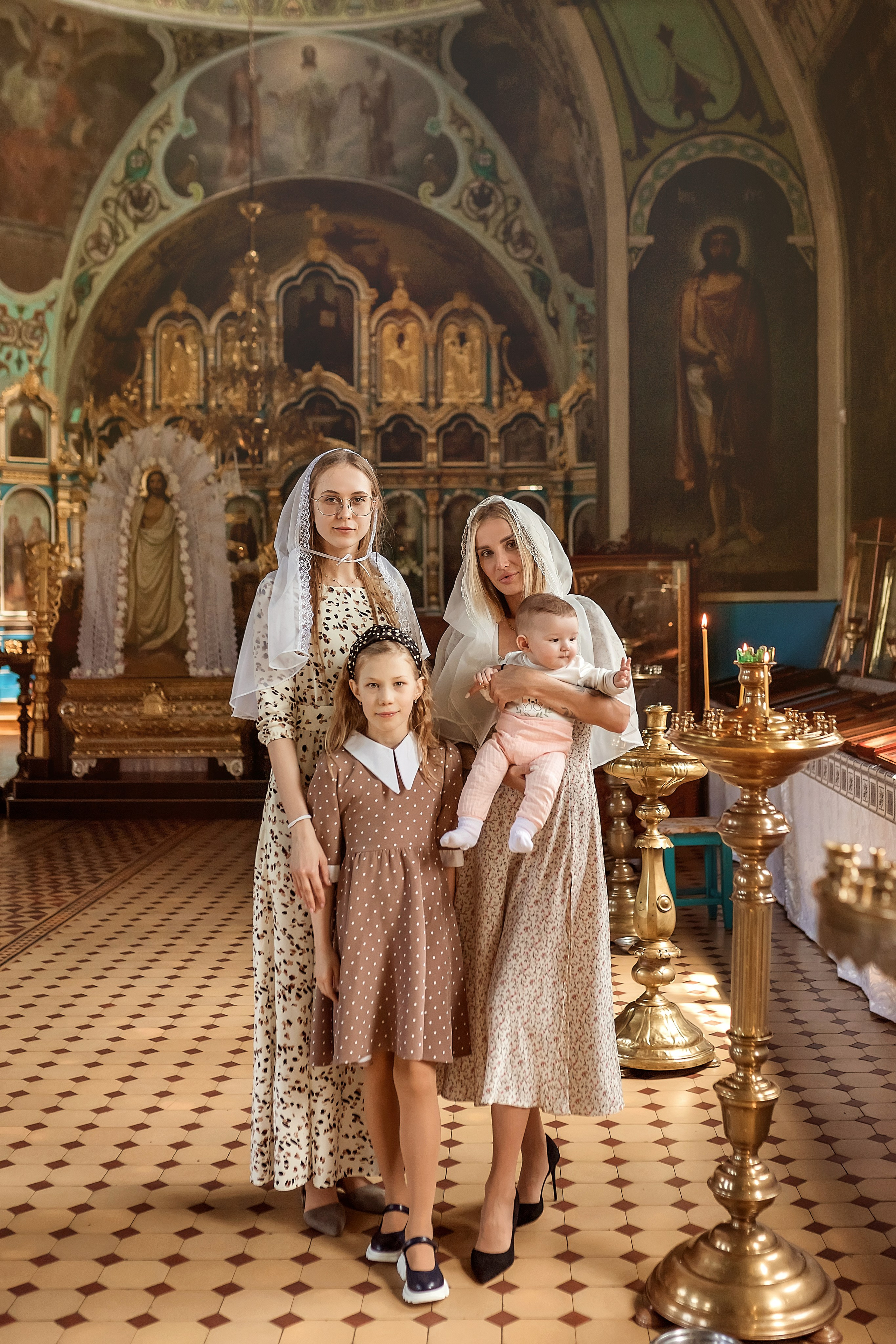 Крещение в Храме Преображения Господня в хуторе Обуховка. Олеся Семейская свадебный и семейный фотограф в Ростове-на-Дону