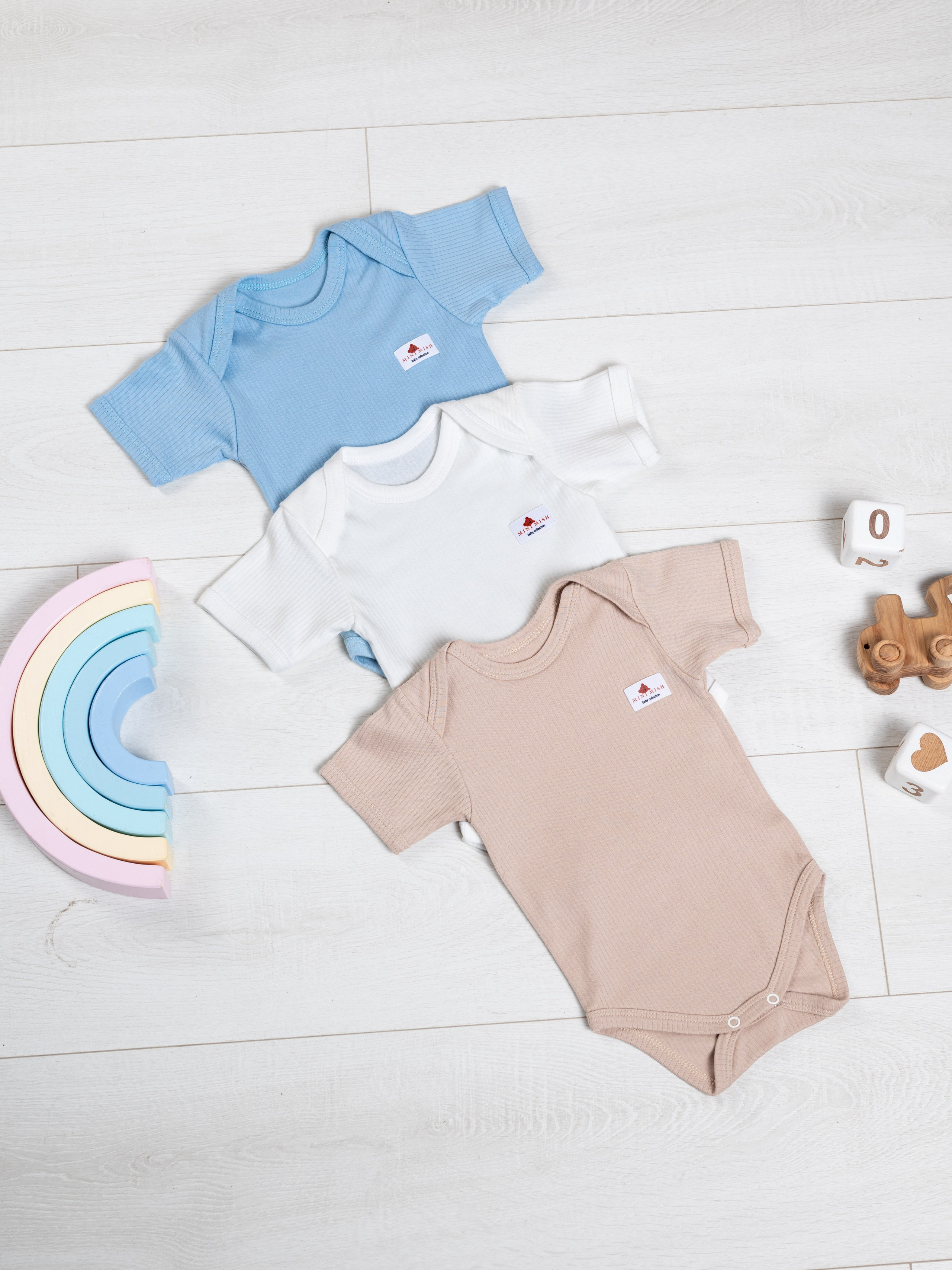 Боди детские. Предметный фотограф, фото для маркетплейсов Пятигорск, КМВ