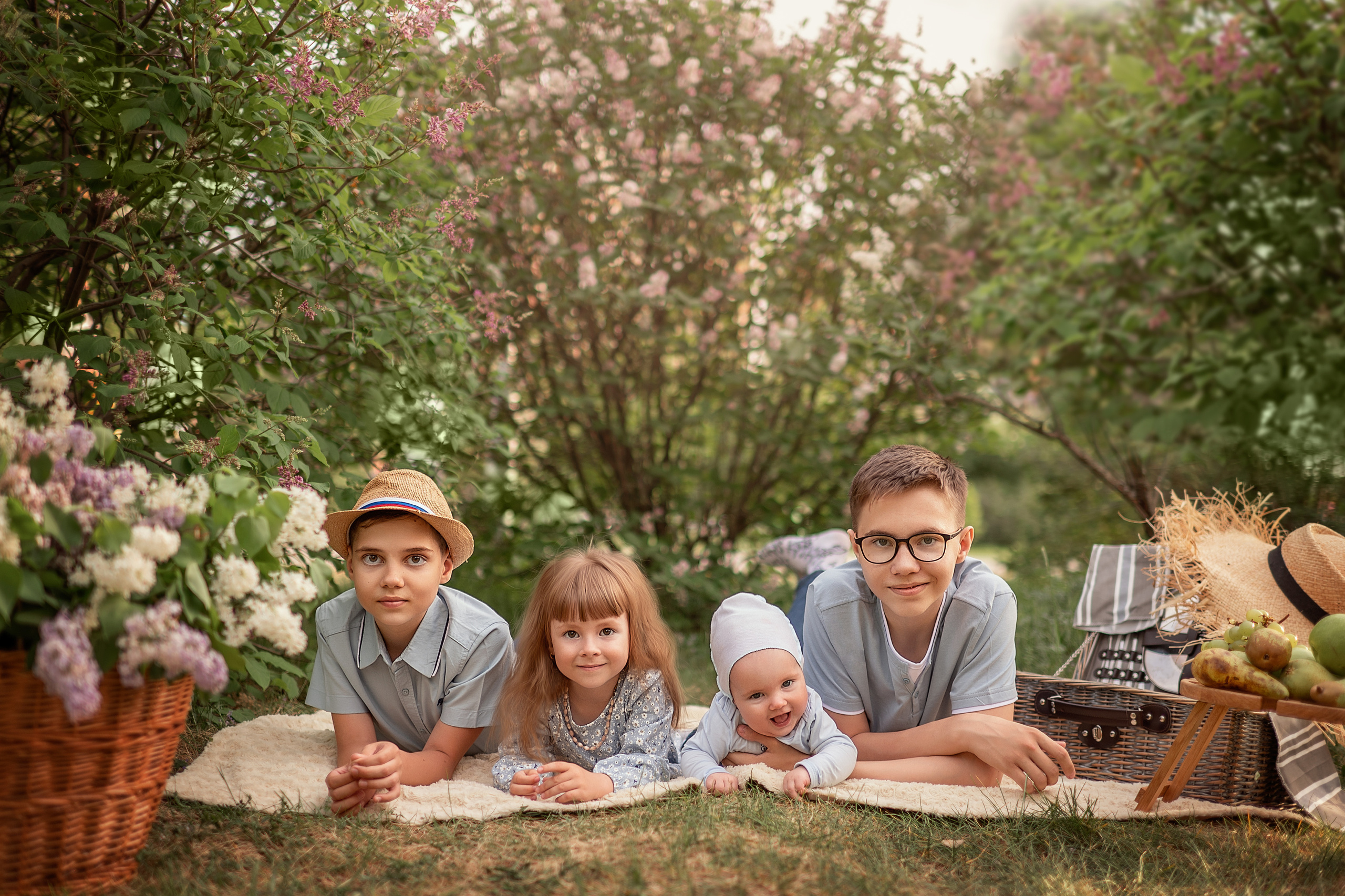 ЦВЕТЕНИЕ. Семейный фотограф Екатеринбург Лора Мур