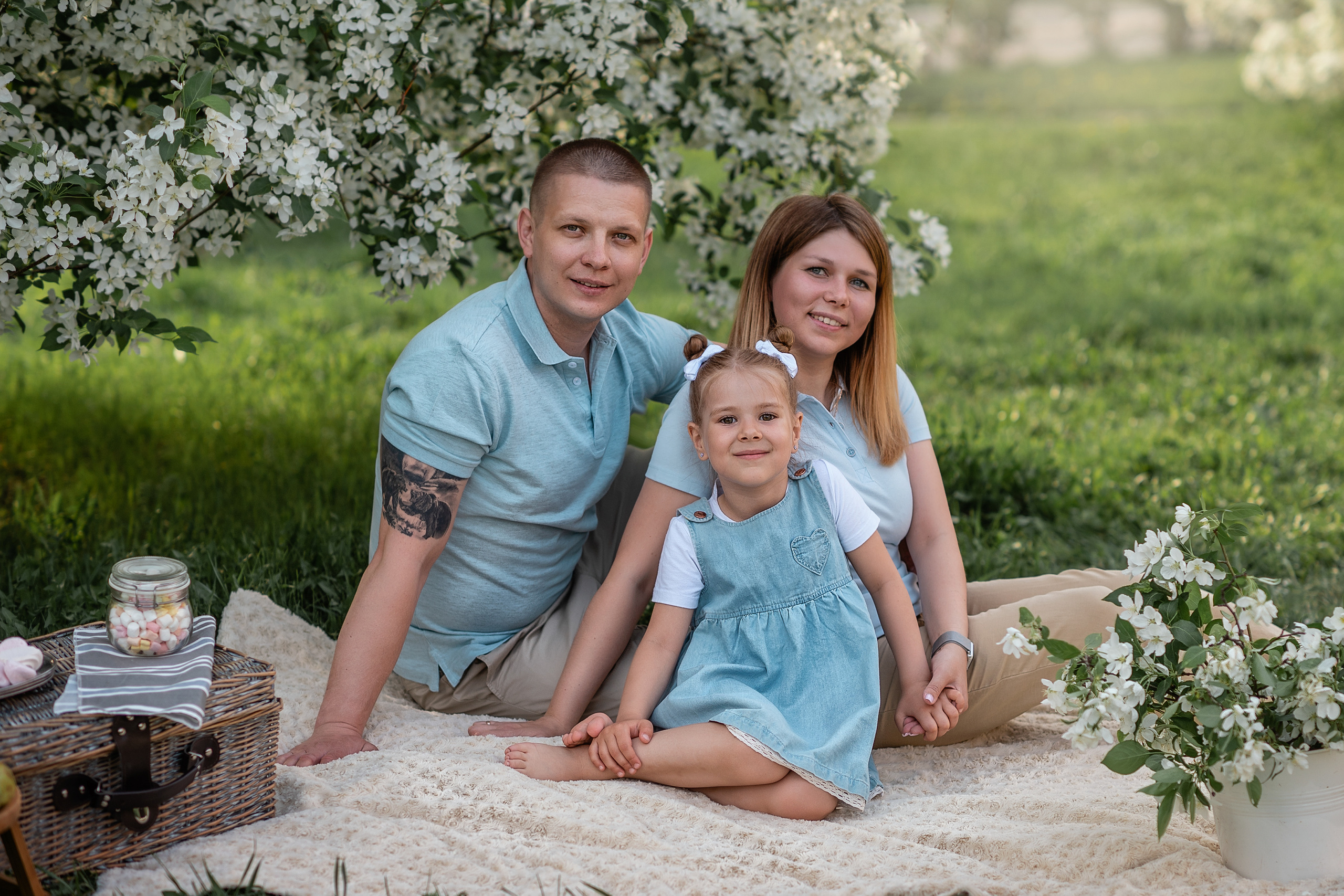 ЦВЕТЕНИЕ. Семейный фотограф Екатеринбург Лора Мур