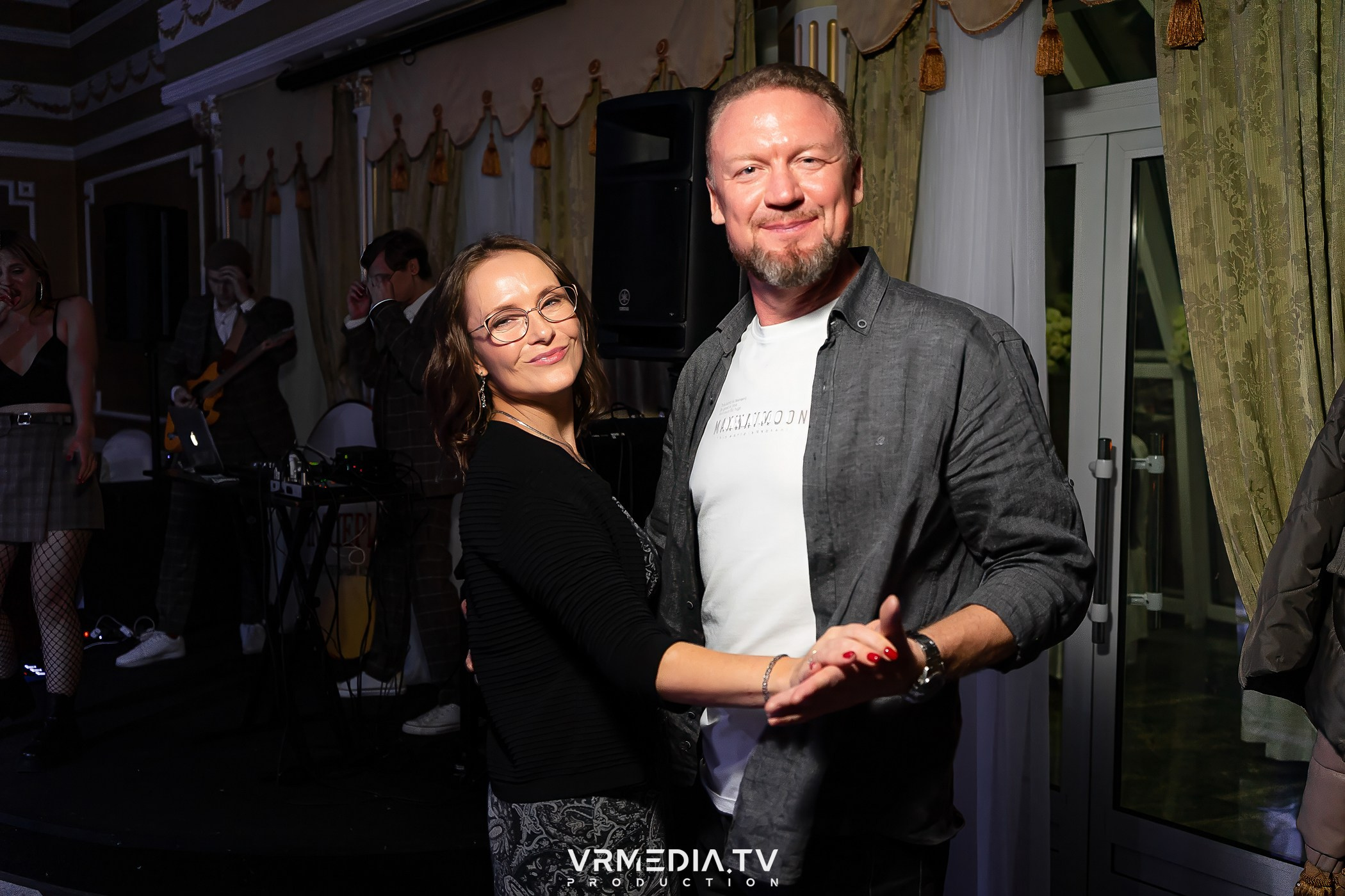 Mash Up Band в ресторане «Империя»