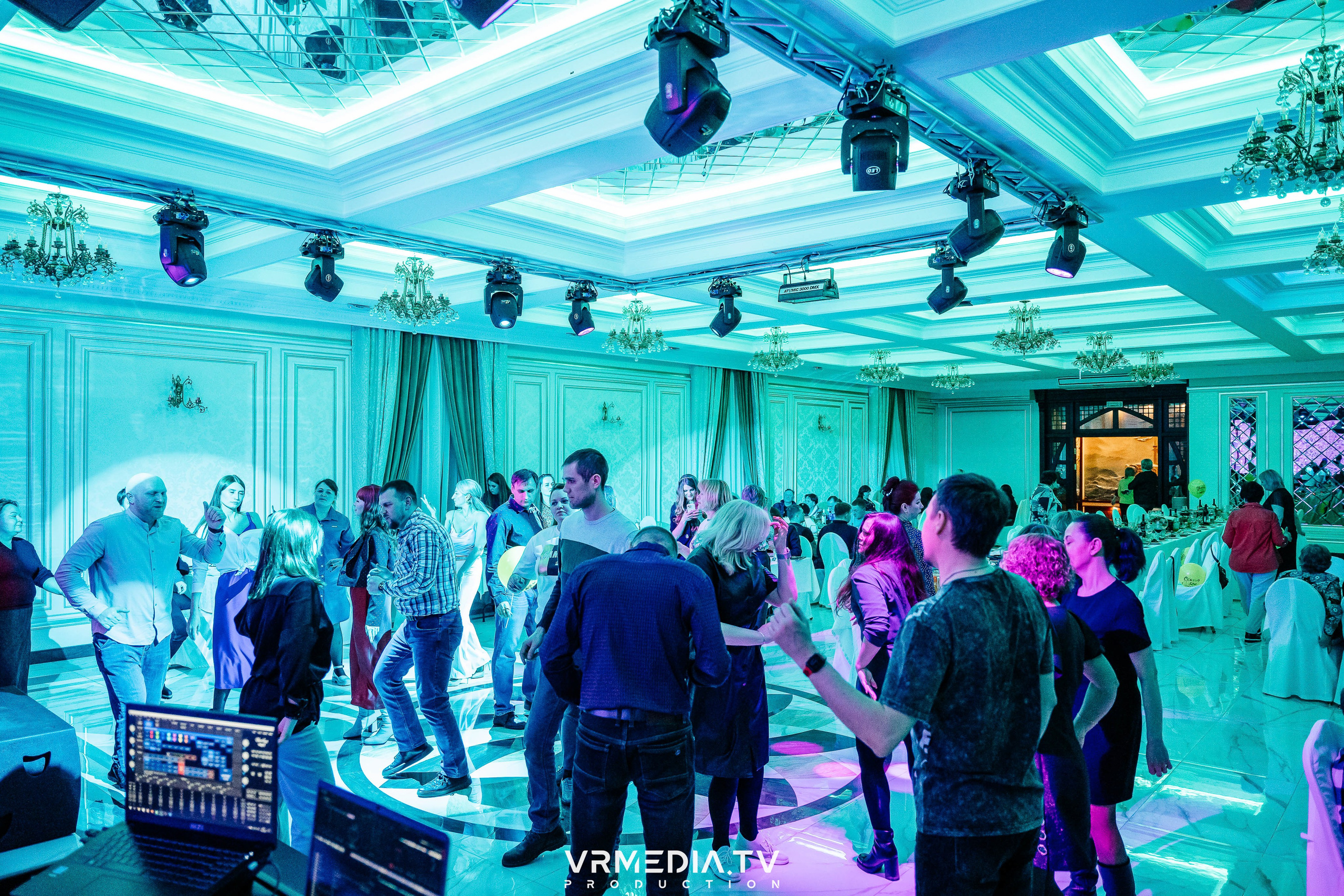 Выходные в ресторане «Лазурный берег»