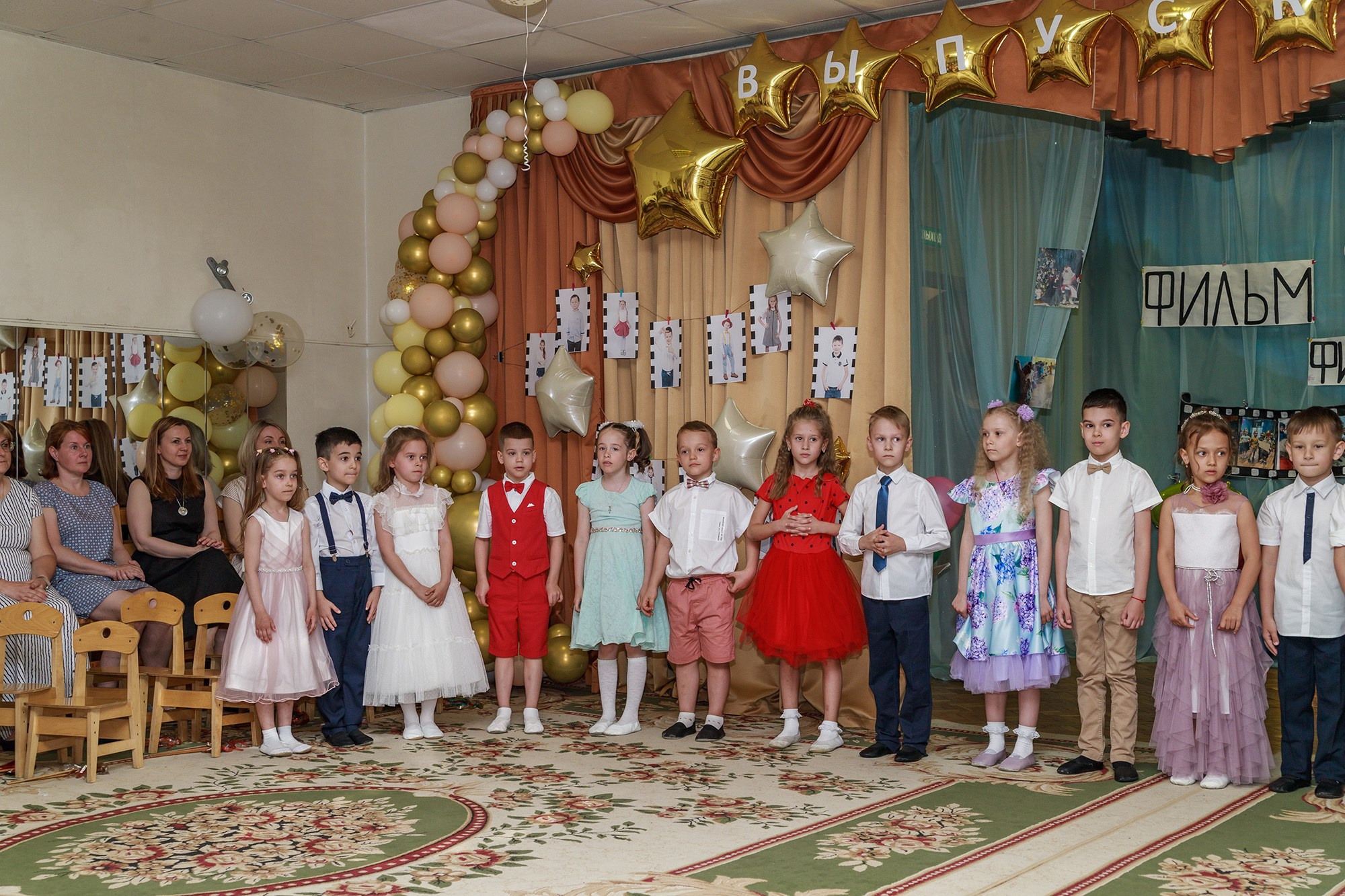 Съёмка Выпускного в садике. Фотограф-дизайнер, семейный фотограф, фуд-фотограф в Москве и Московской области Лаврова Анна