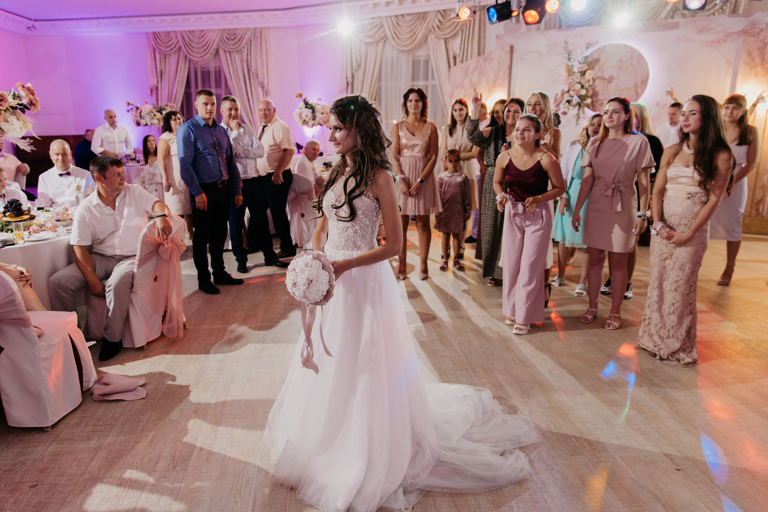 Фото идеи для красивой свадьбы, Оформление свадьбы под ключ. Банкетный комплекс и свадебное агенство "Александр Грин"