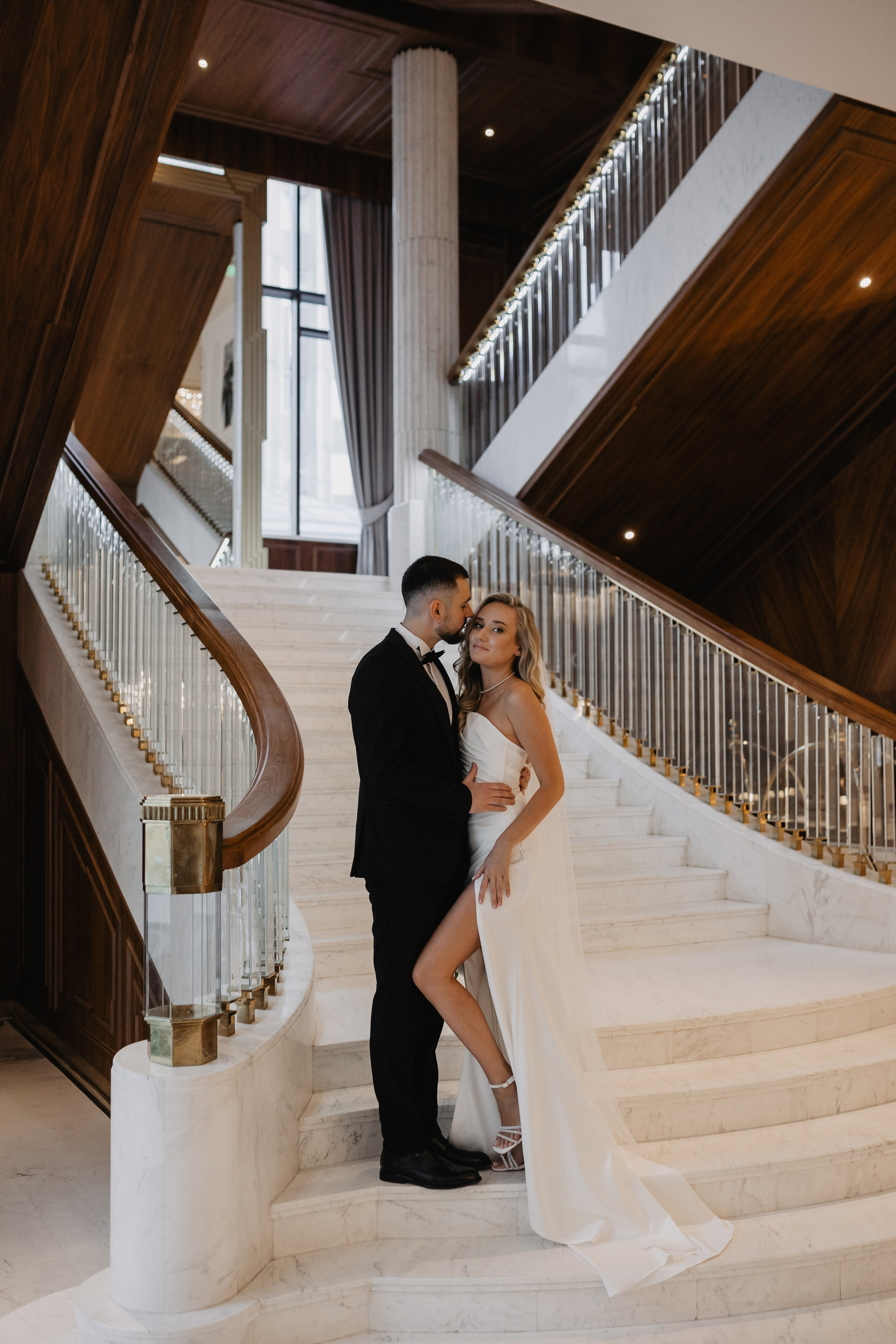 свадебная фотосессия в отеле Marriott Imperial Plaza